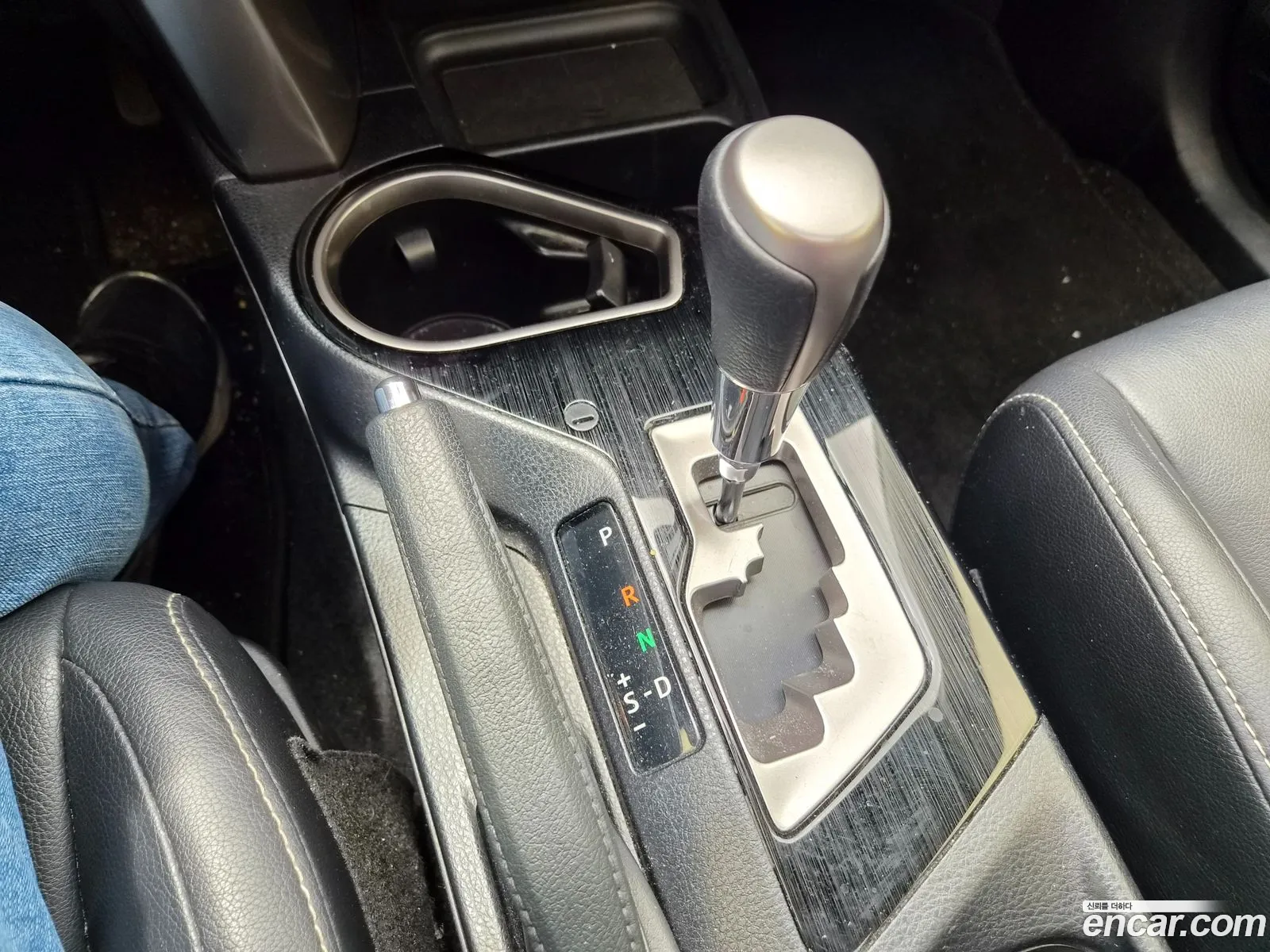 Toyota RAV4 2018 — 17
