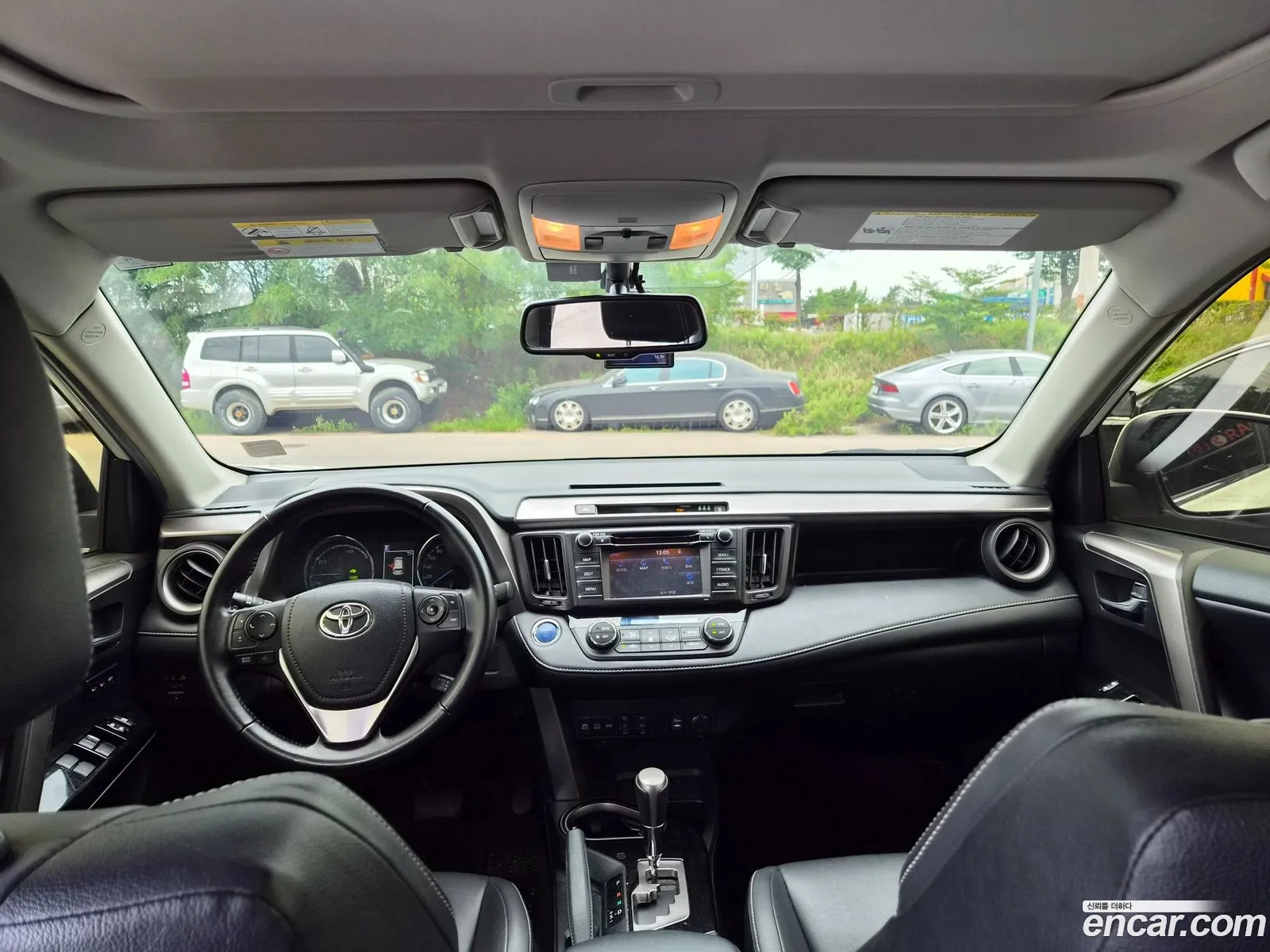 Toyota RAV4 2018 — 18