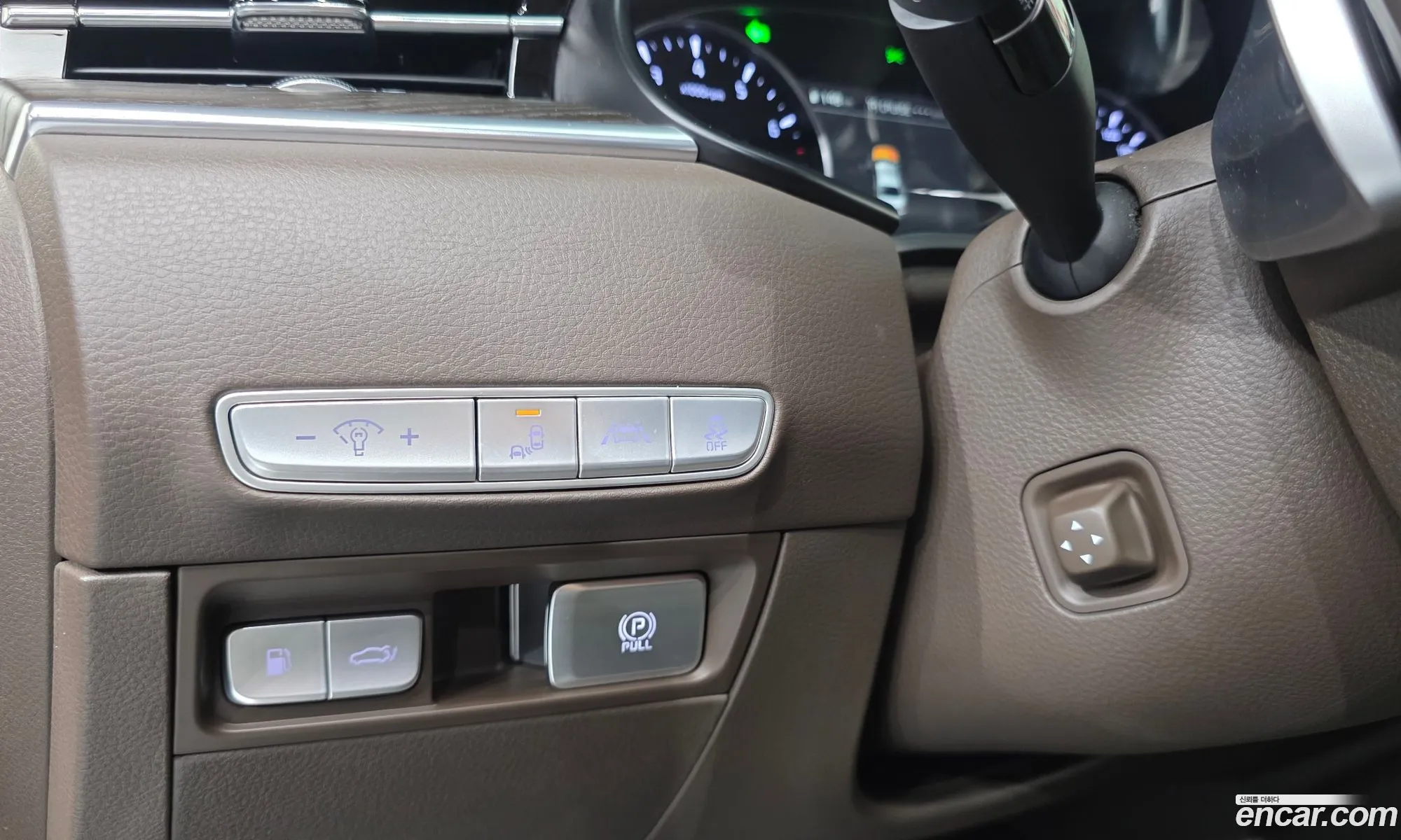 Kia The K9 2019 KNAS2418DKS013556 — 27