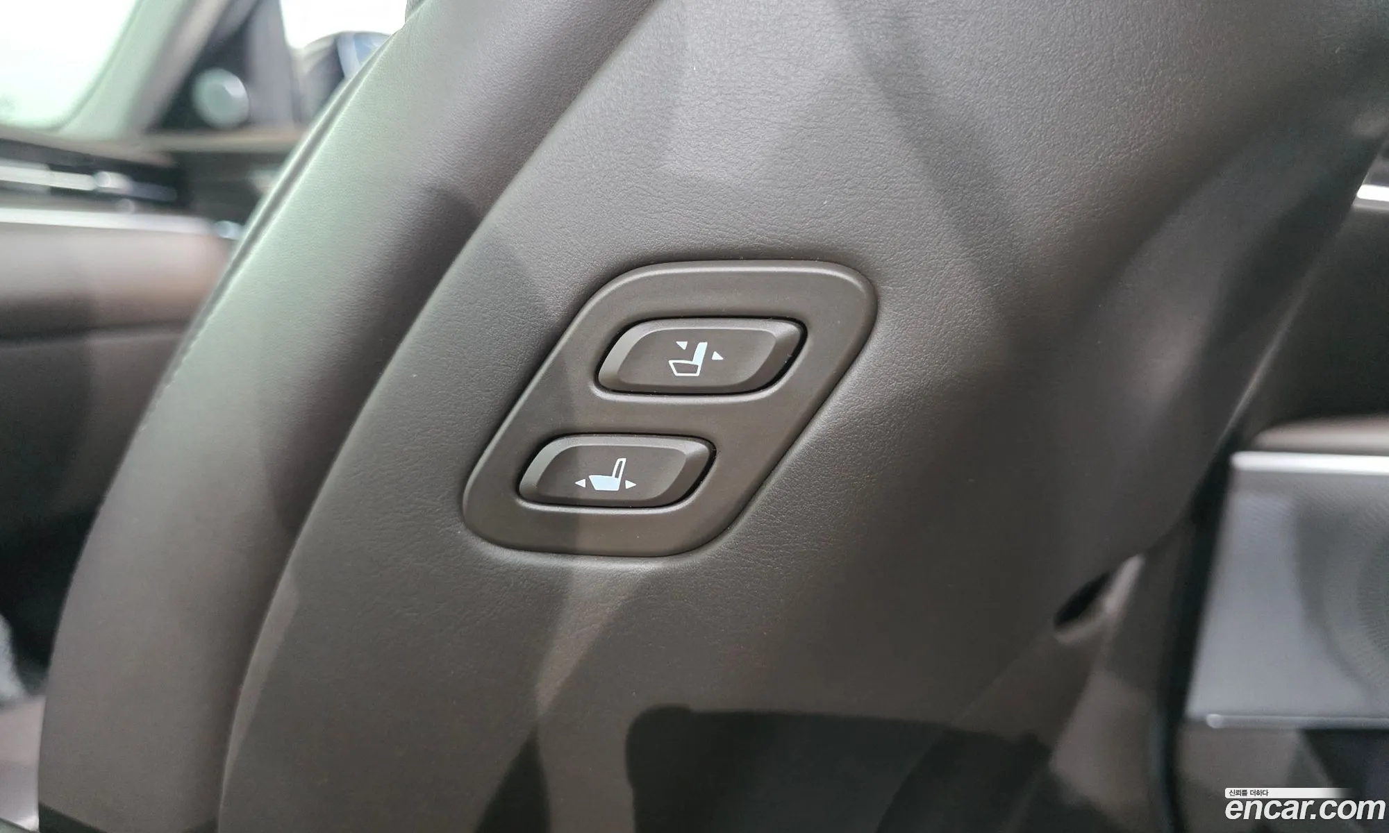 Kia The K9 2019 KNAS2418DKS013556 — 35