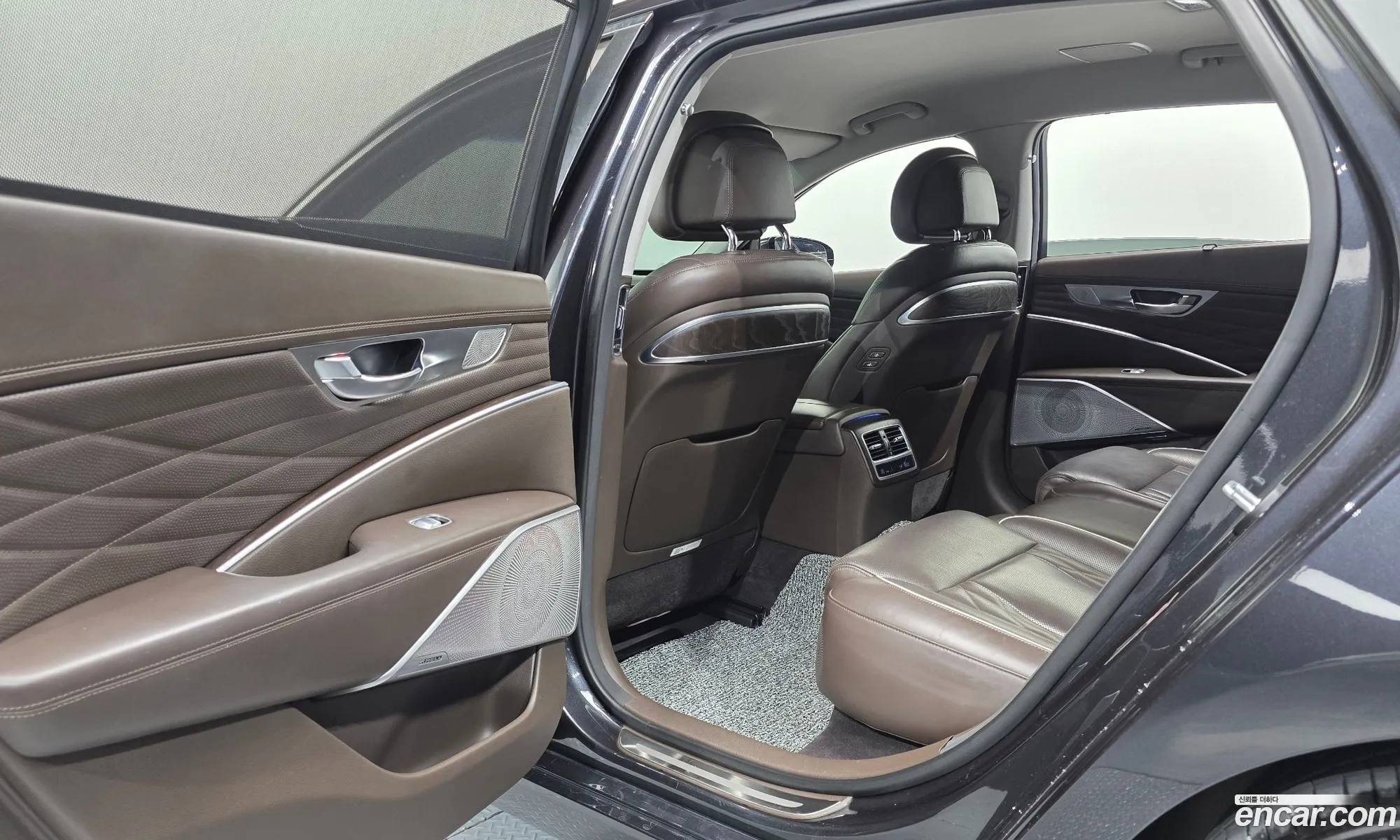 Kia The K9 2019 KNAS2418DKS013556 — 6