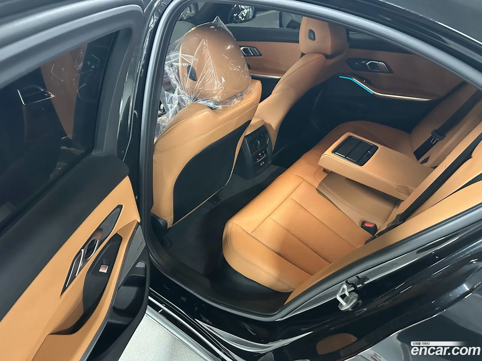 BMW 3 Series 2026 — 3