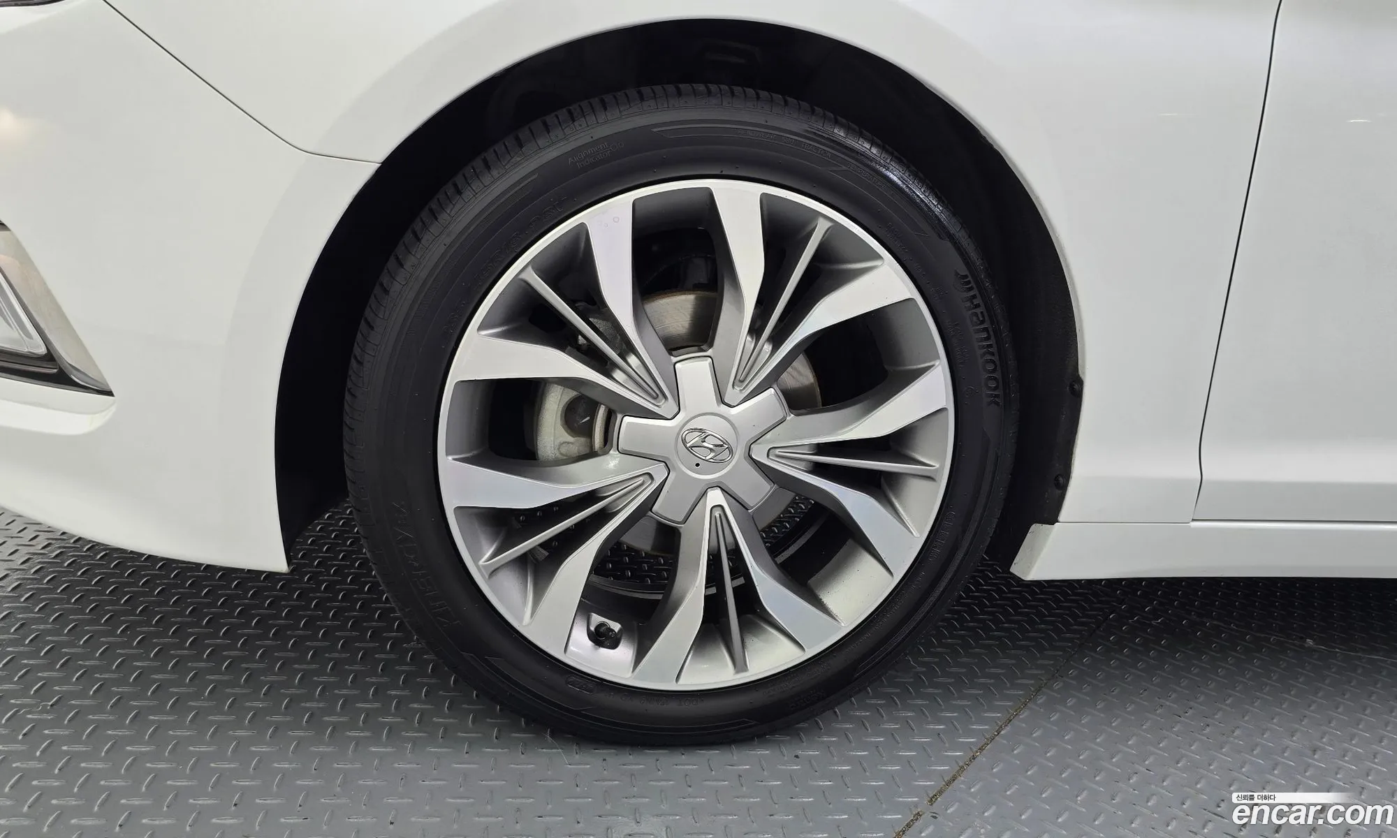 Hyundai LF Sonata 2016 KMHE341CBGA226736 — 7