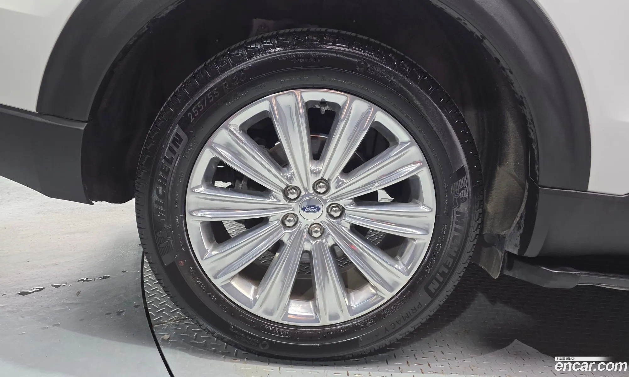 Ford Explorer 6th Gen 2020 1FMSK8FH9LGB13497 — 14