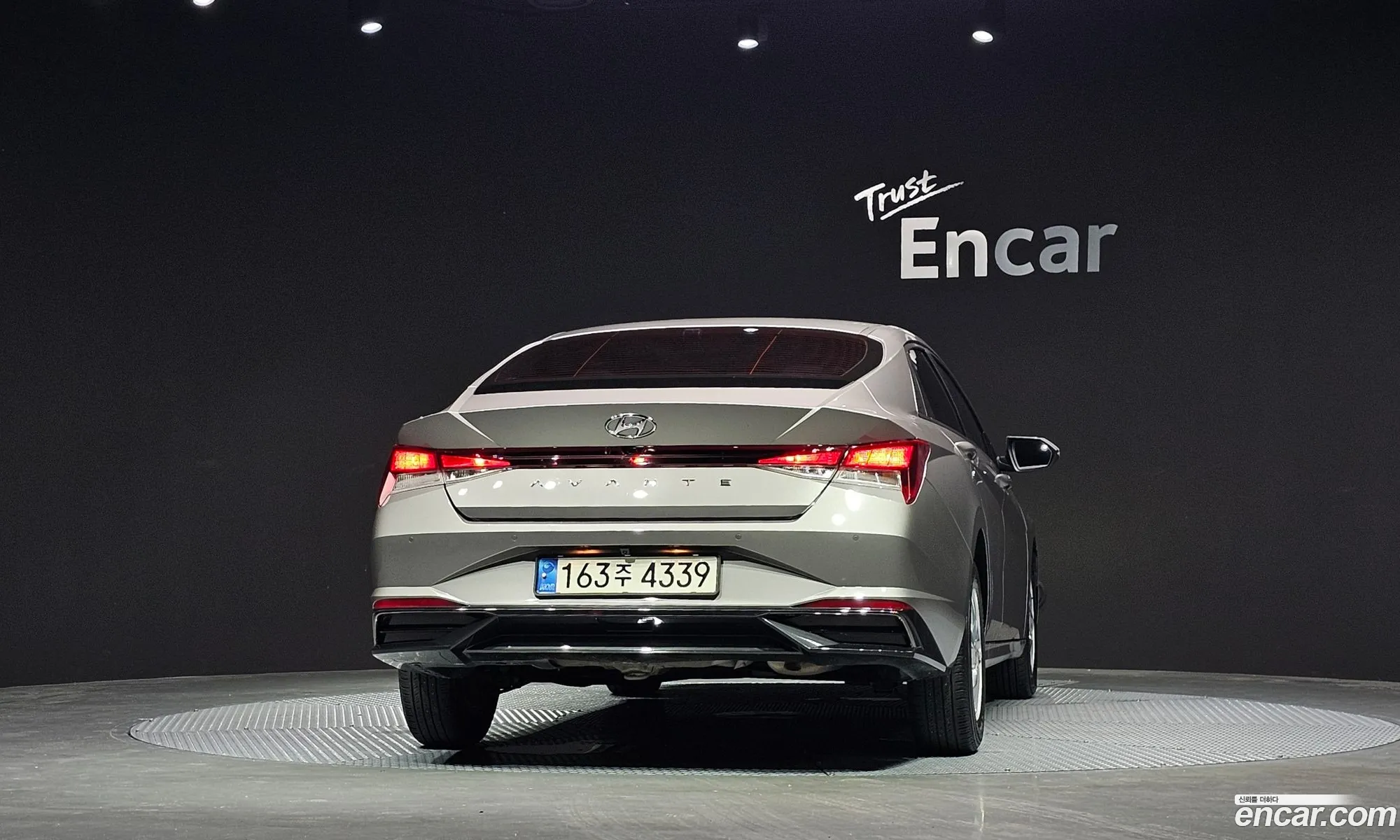 Hyundai Elantra 2020 — 4
