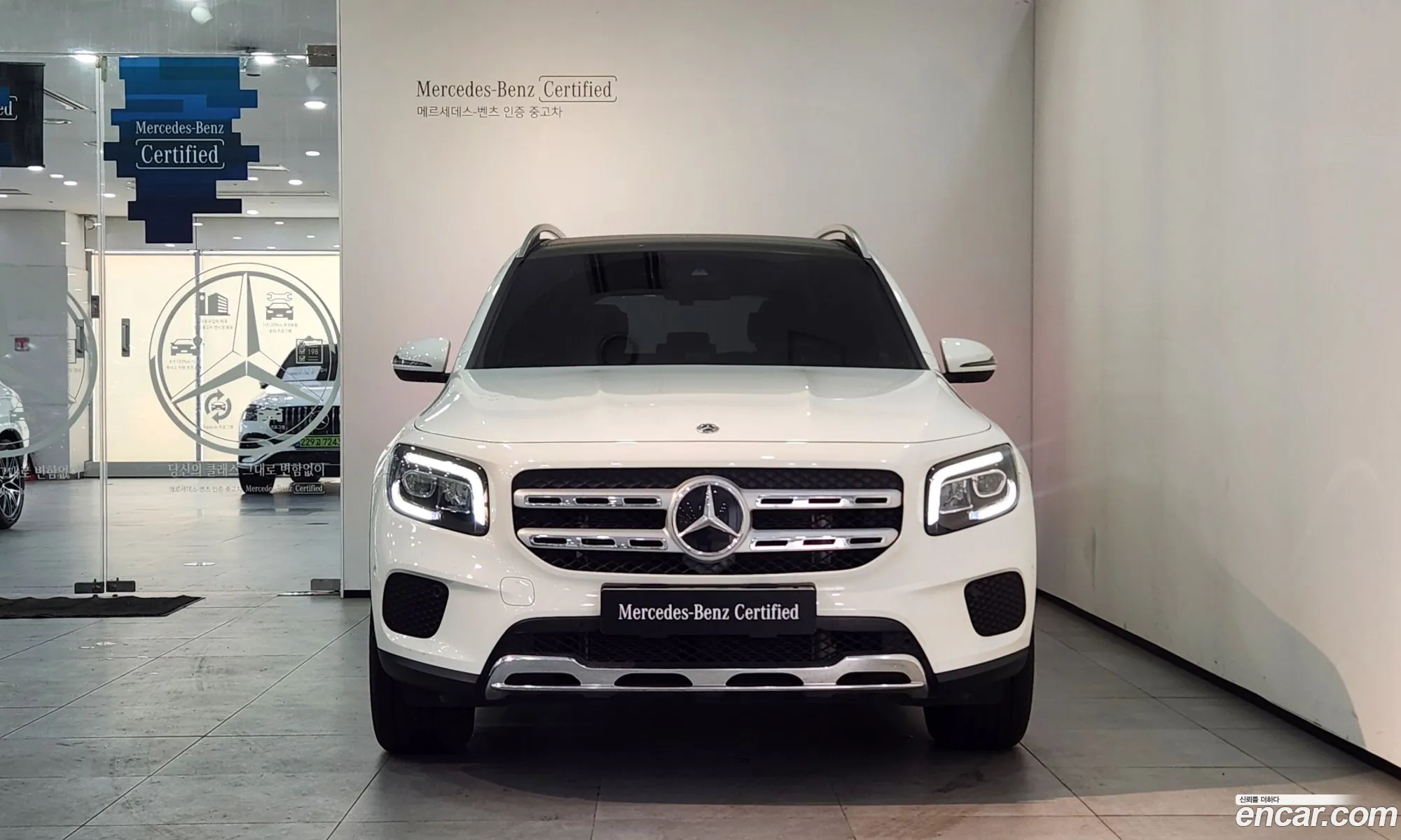 Mercedes-Benz GLB-Class X247 2021 — 13