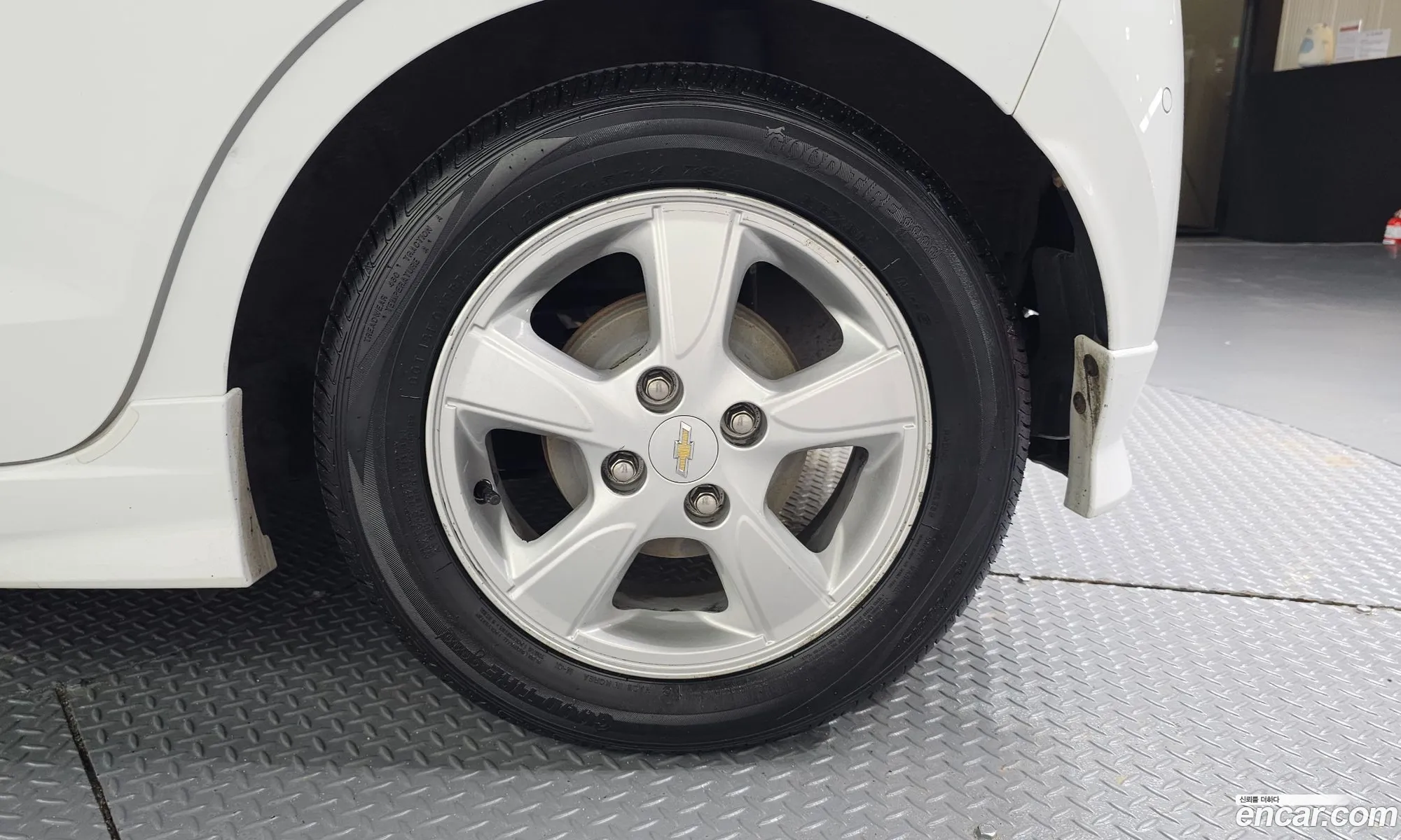 Chevrolet (GM Daewoo) The Next Spark 2017 KLYDC487DHC830905 — 26