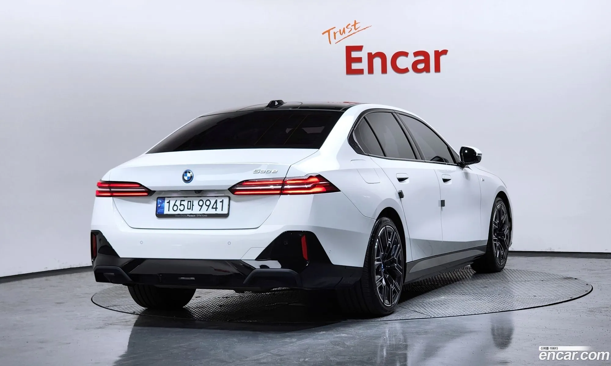 BMW 5 Series 2024 — 10
