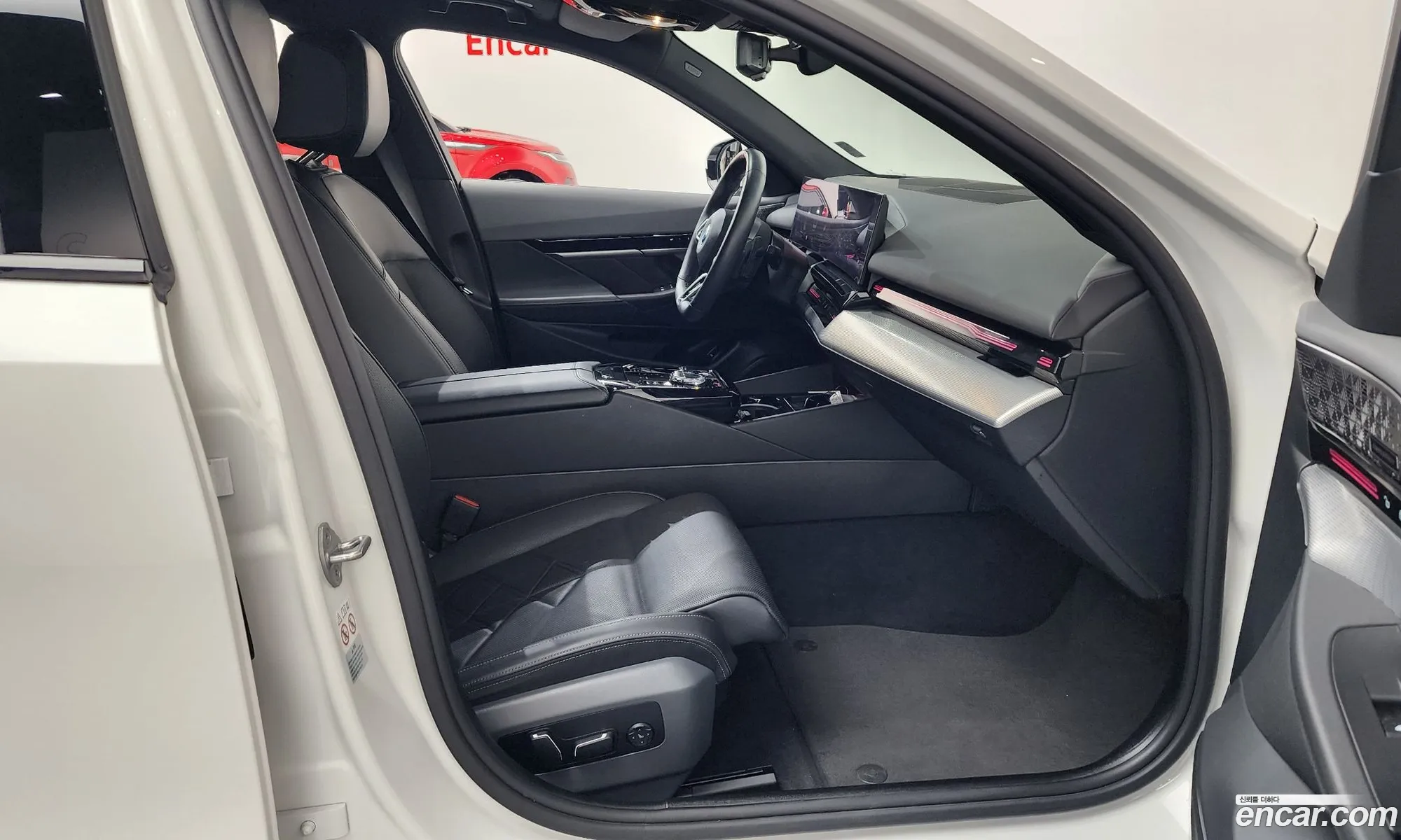 BMW 5 Series 2024 — 7