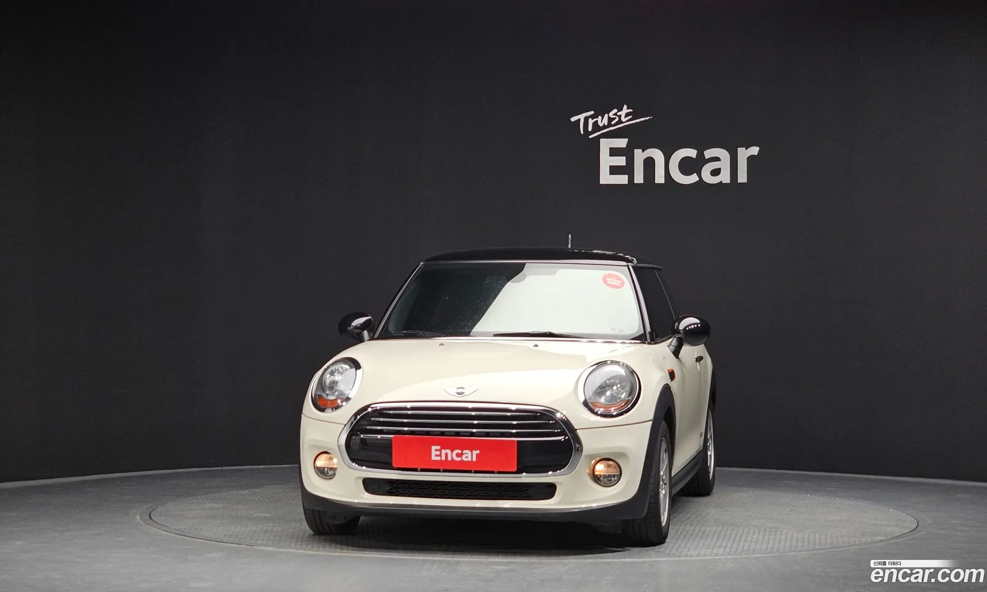 Mini Cooper 2015 — 11