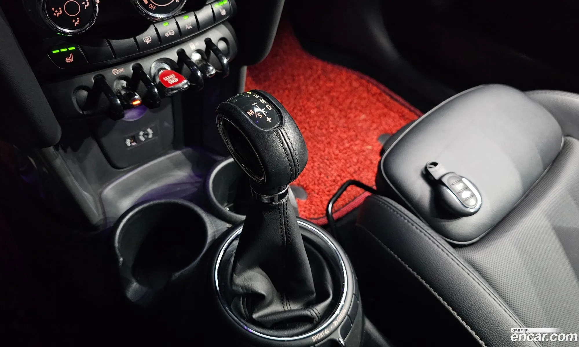 Mini Cooper 2015 — 15