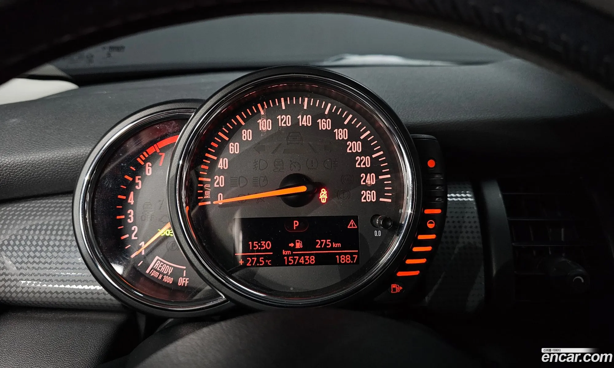 Mini Cooper 2015 — 17