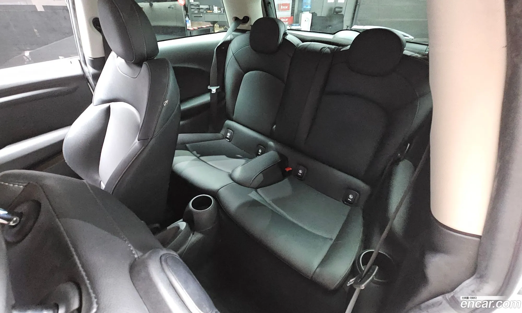 Mini Cooper 2015 — 18