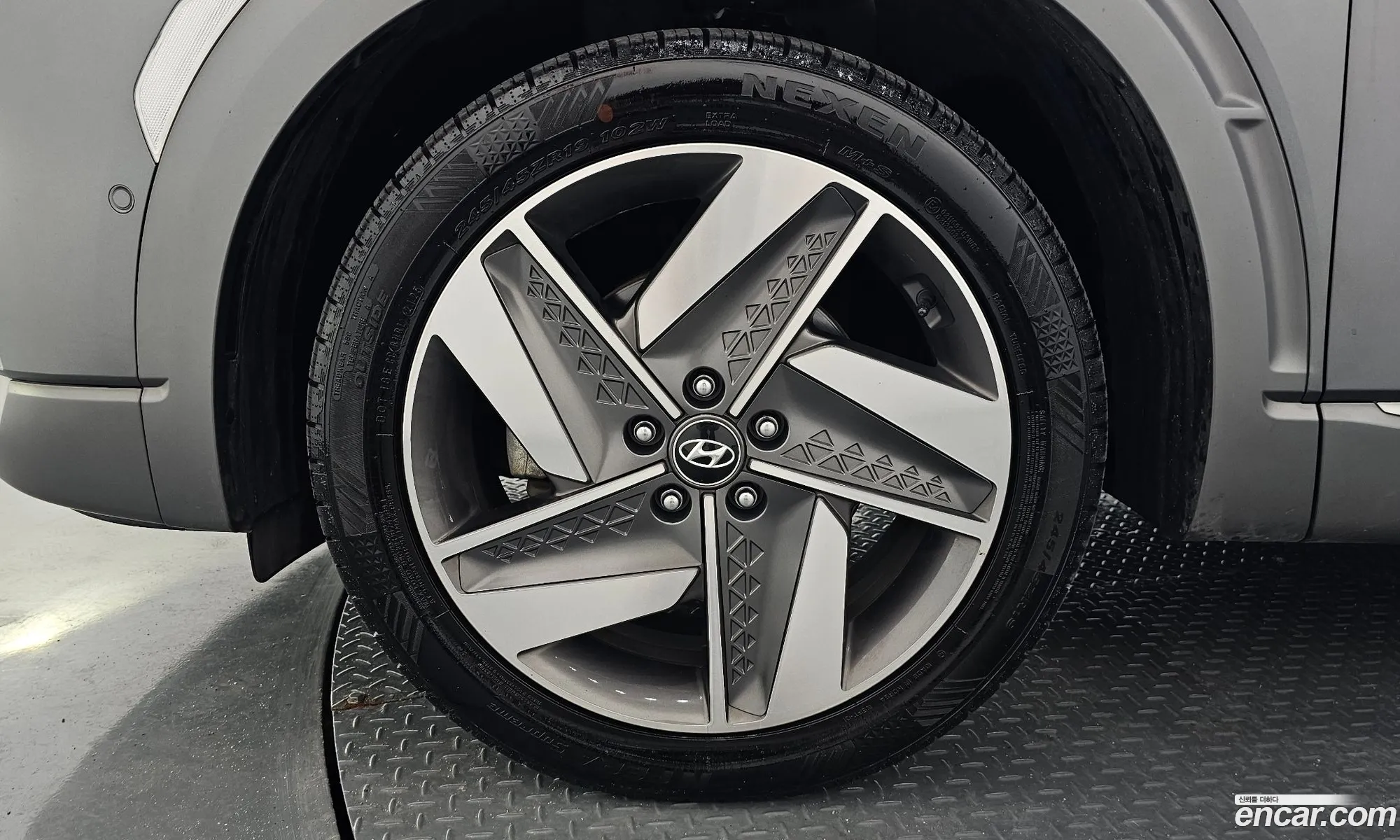 Hyundai Nexo 2022 — 28
