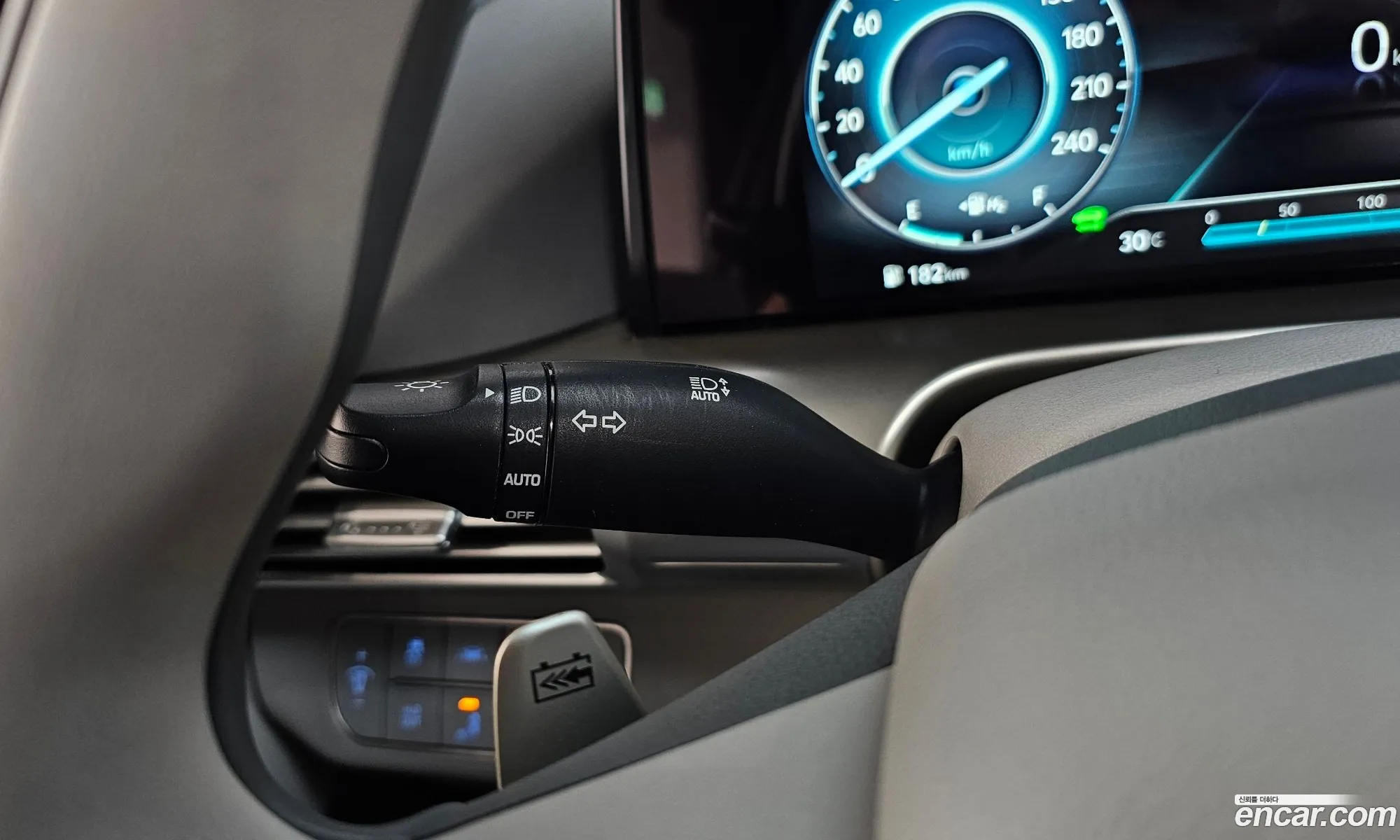 Hyundai Nexo 2022 — 17