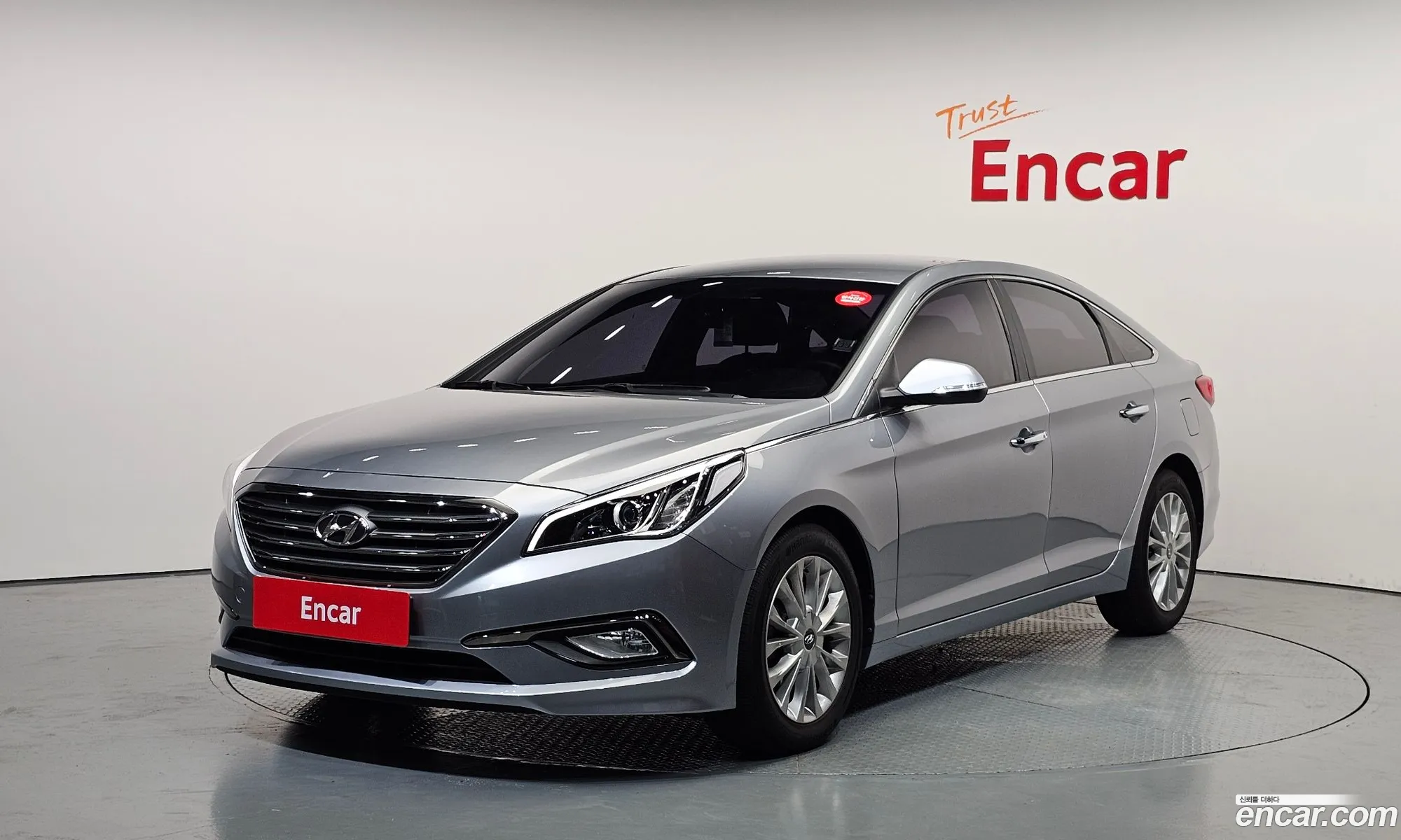 Hyundai LF Sonata 2015 KMHE341CBFA151773 — 3