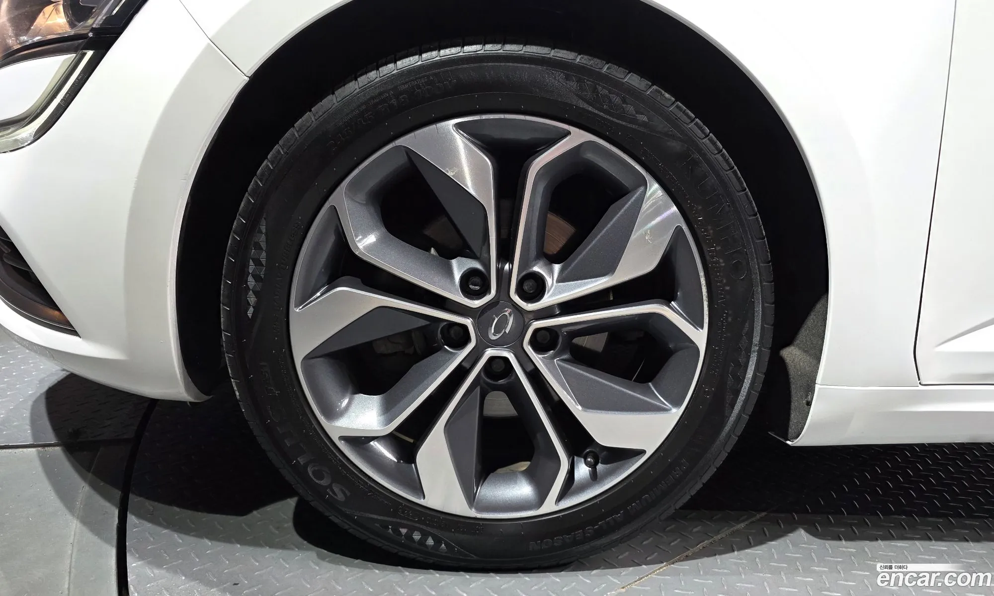 Renault Korea (Samsung) SM6 2018 — 13