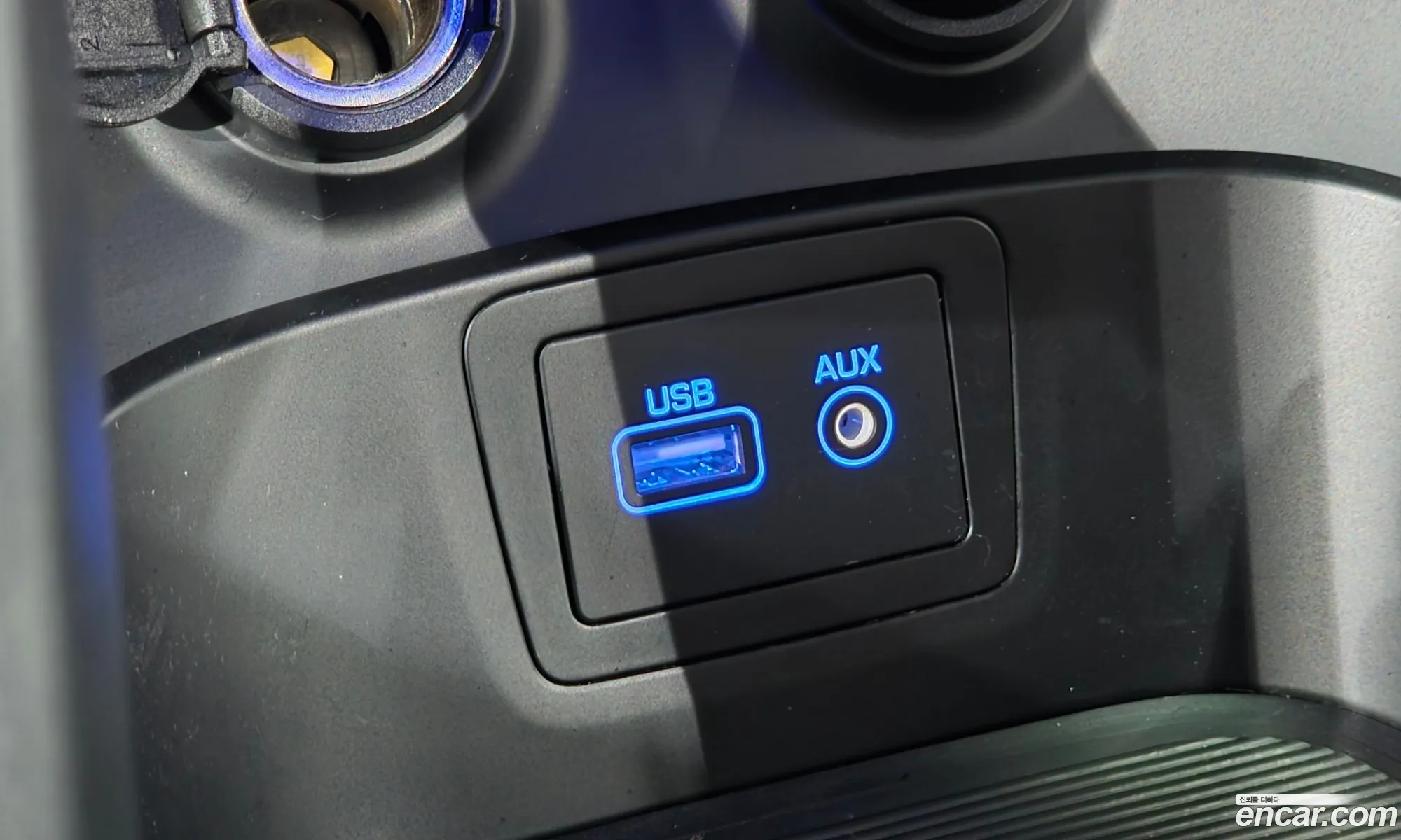 Hyundai Maxcruz 2017 KMHSR81FBJU272787 — 20