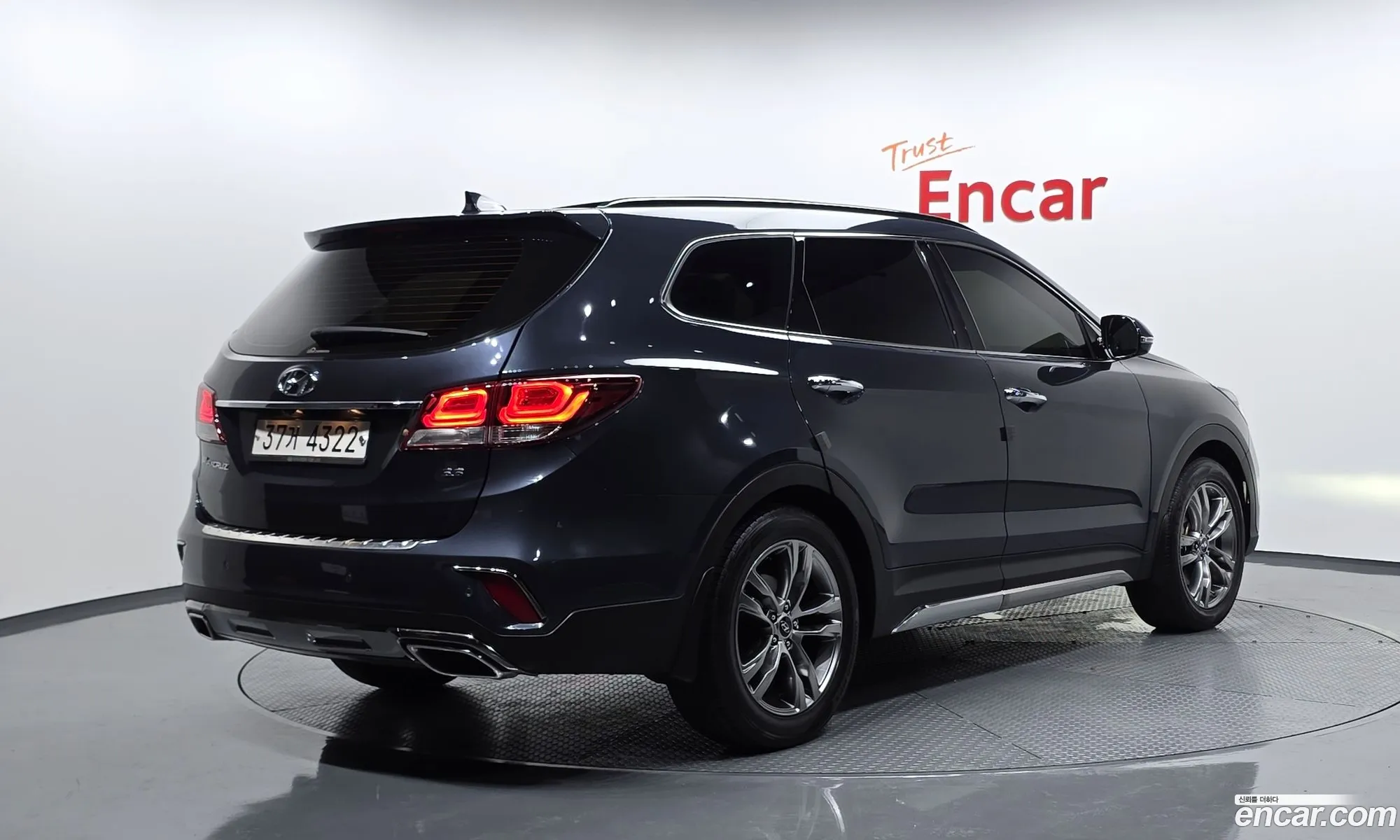 Hyundai Maxcruz 2017 KMHSR81FBJU272787 — 31