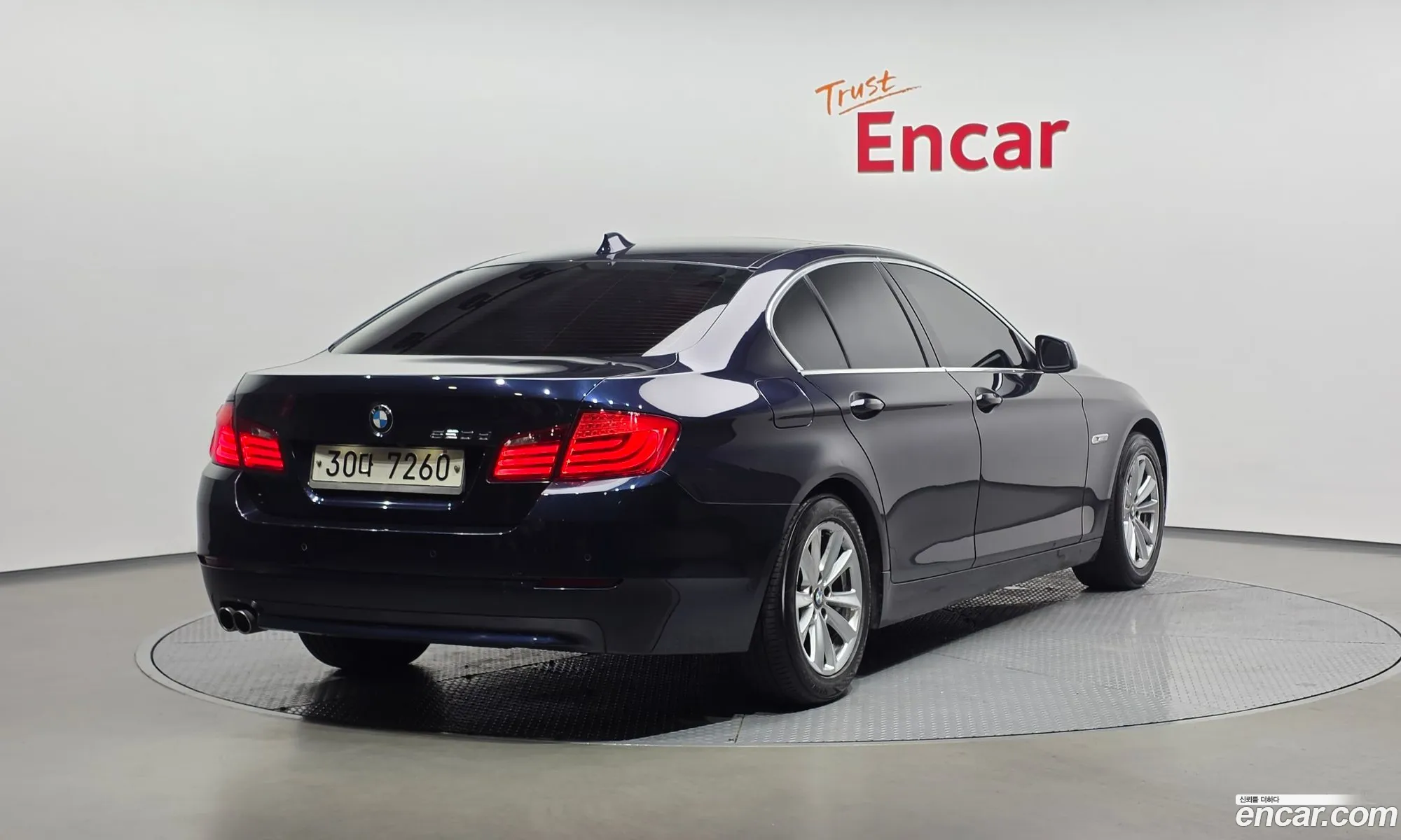 BMW 5 Series 2012 — 19