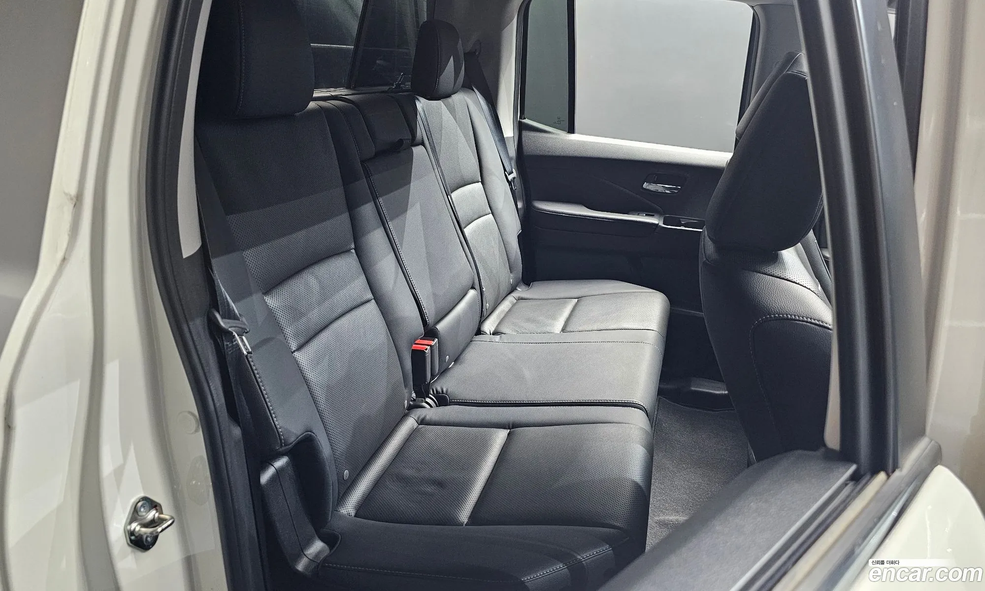 Honda Ridgeline 2018 5FPYK3F51KB500097 — 26