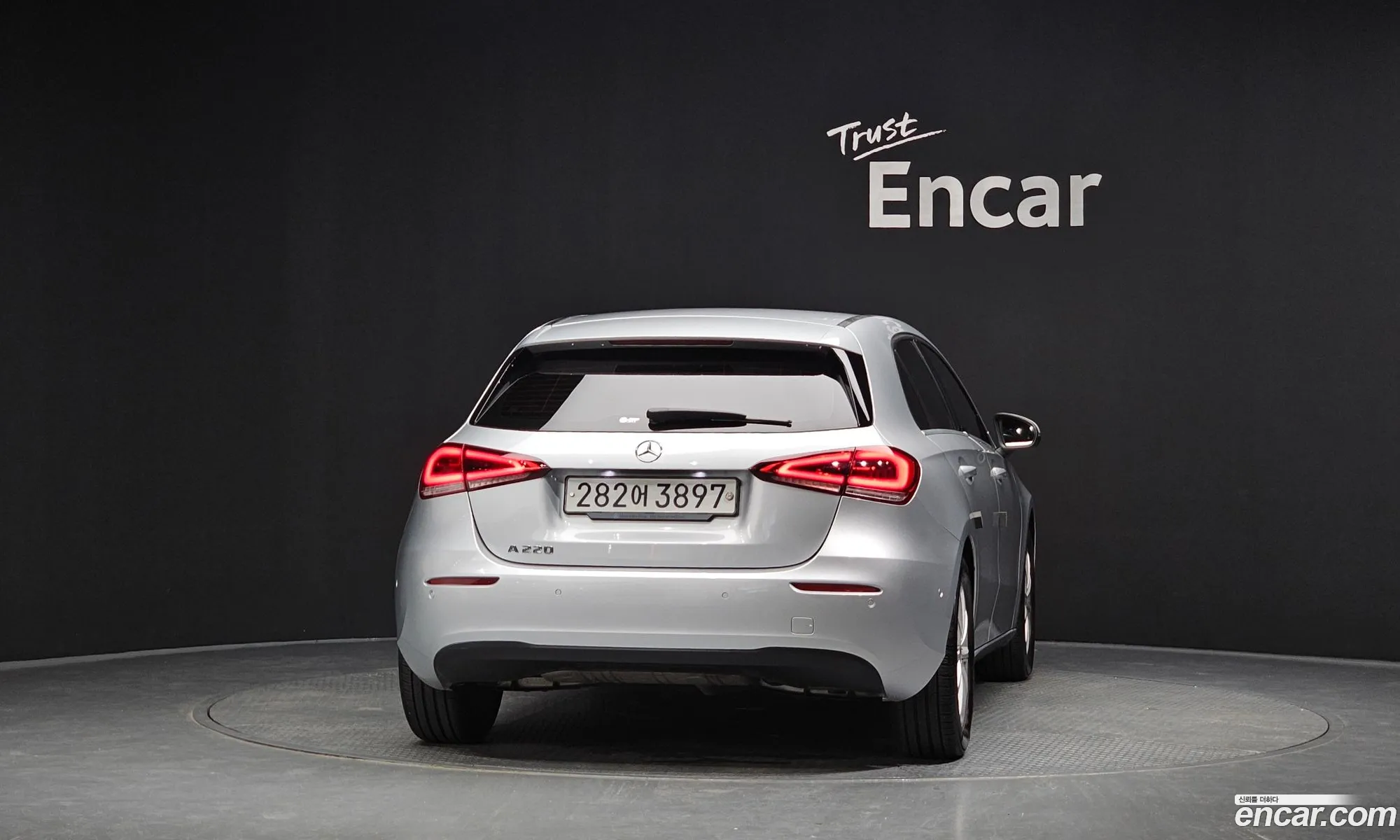 Mercedes-Benz A-Class W177 2019 — 15