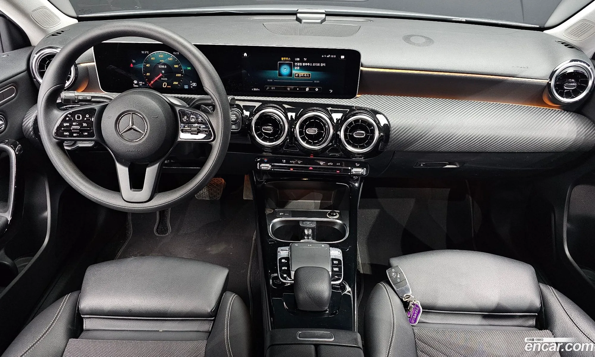 Mercedes-Benz A-Class W177 2019 — 17