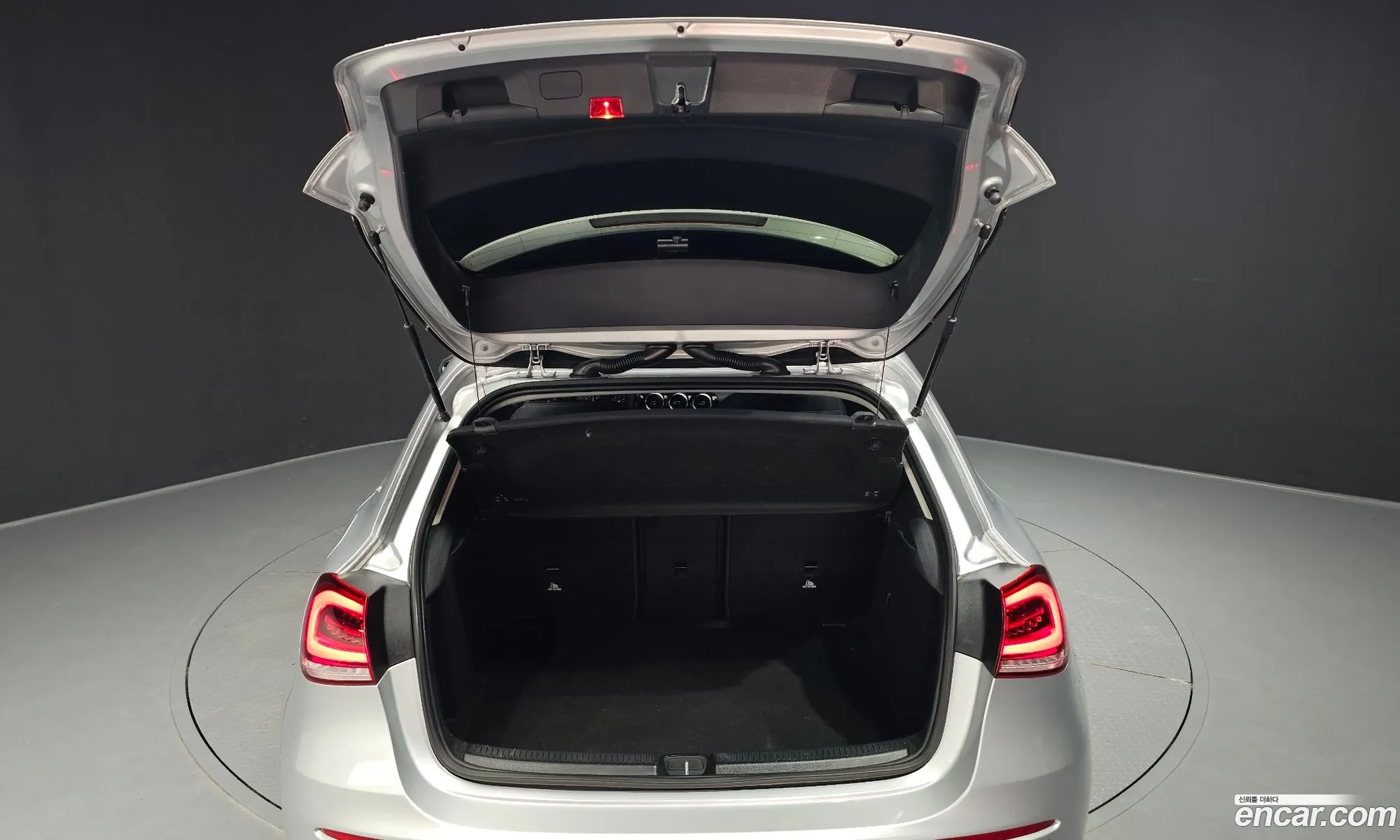 Mercedes-Benz A-Class W177 2019 — 9