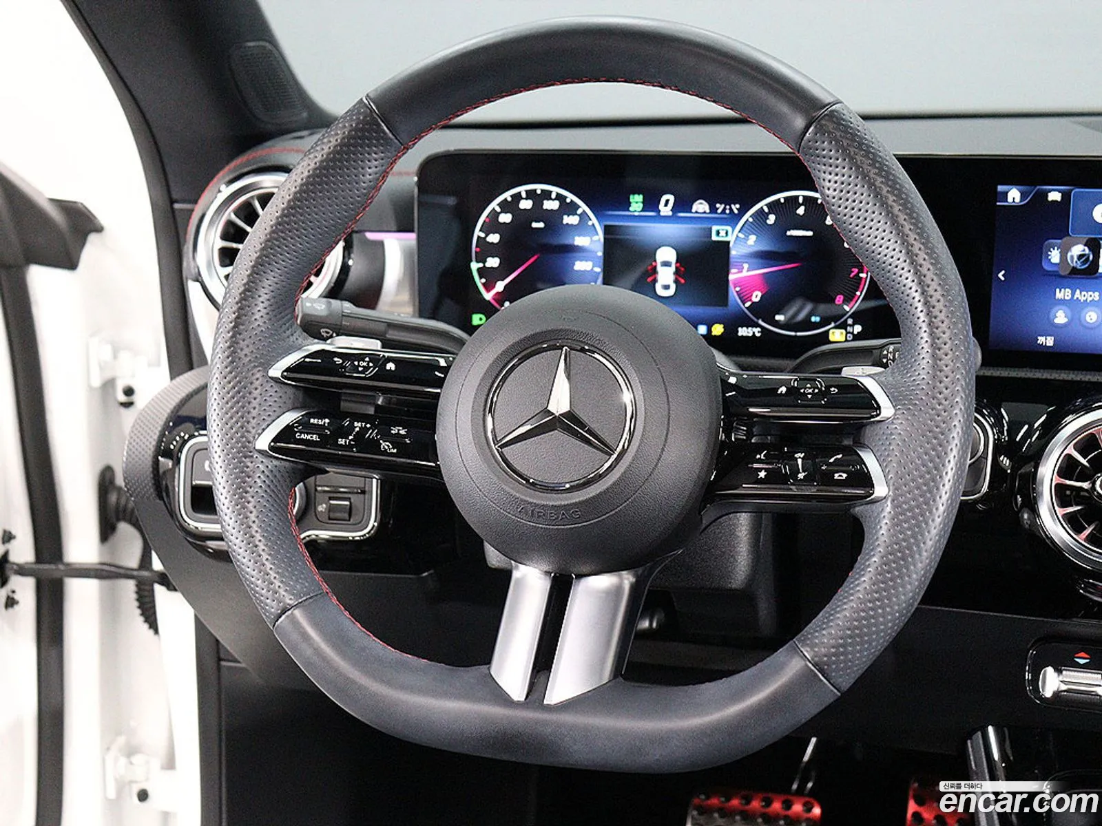 Mercedes-Benz CLA-Class C118 2024 — 7
