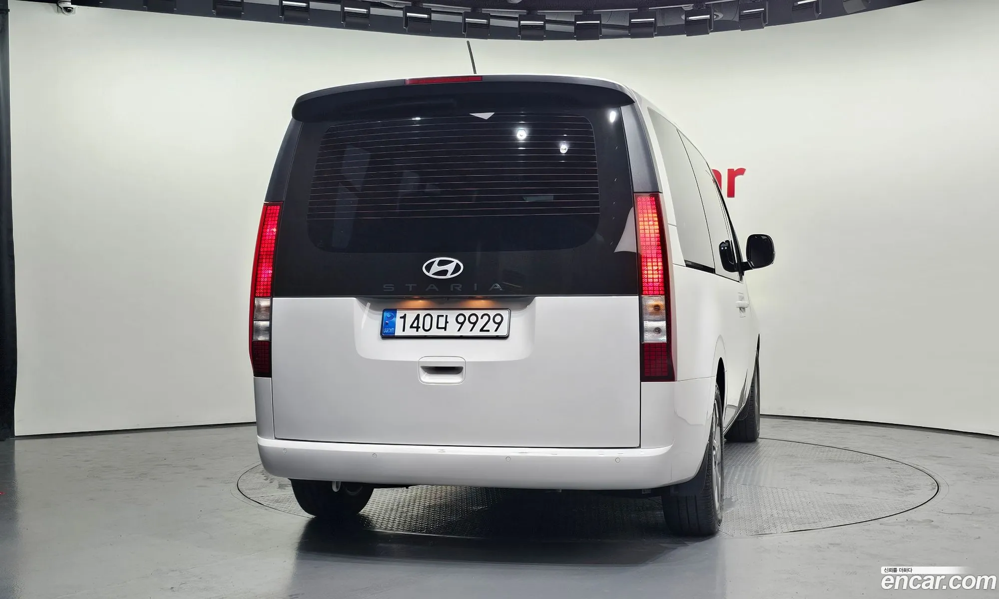 Hyundai Staria 2024 KMHYA811BSU189512 — 4