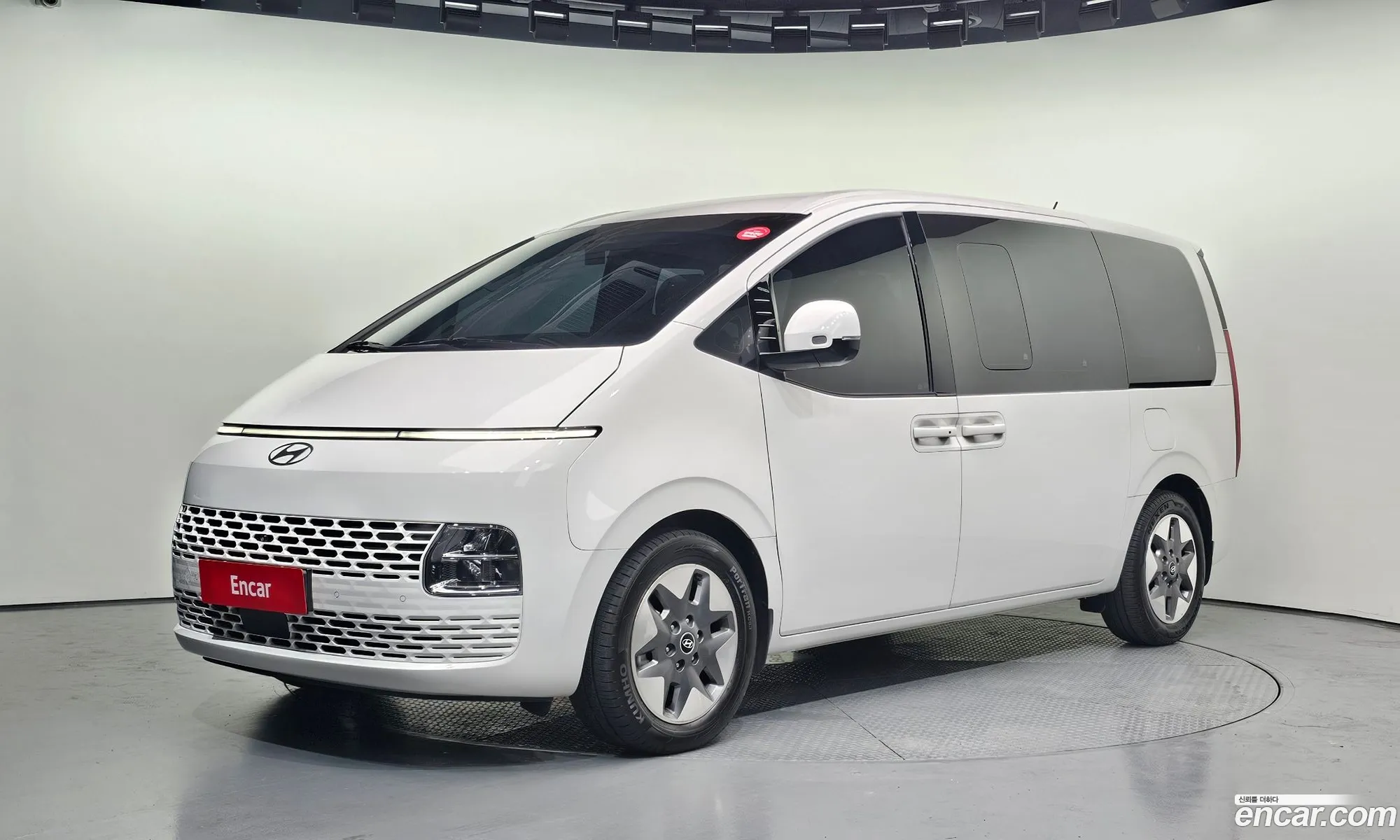 Hyundai Staria 2024 KMHYA811BSU189512 — 20