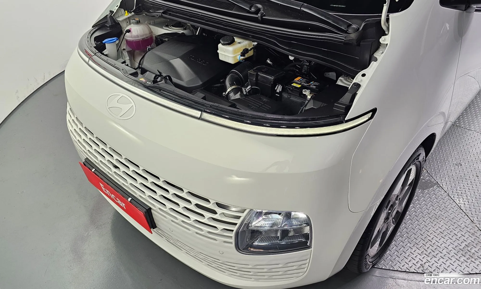 Hyundai Staria 2024 KMHYA811BSU189512 — 19