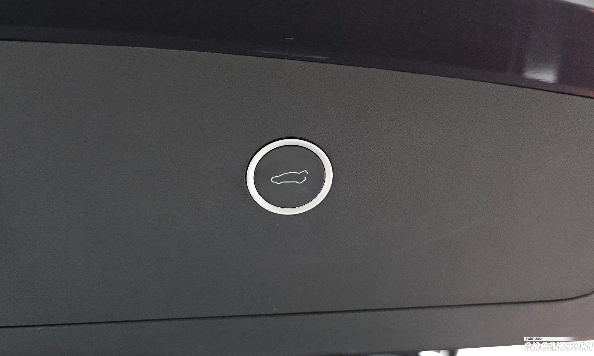 Tesla Model X 2020 — 7