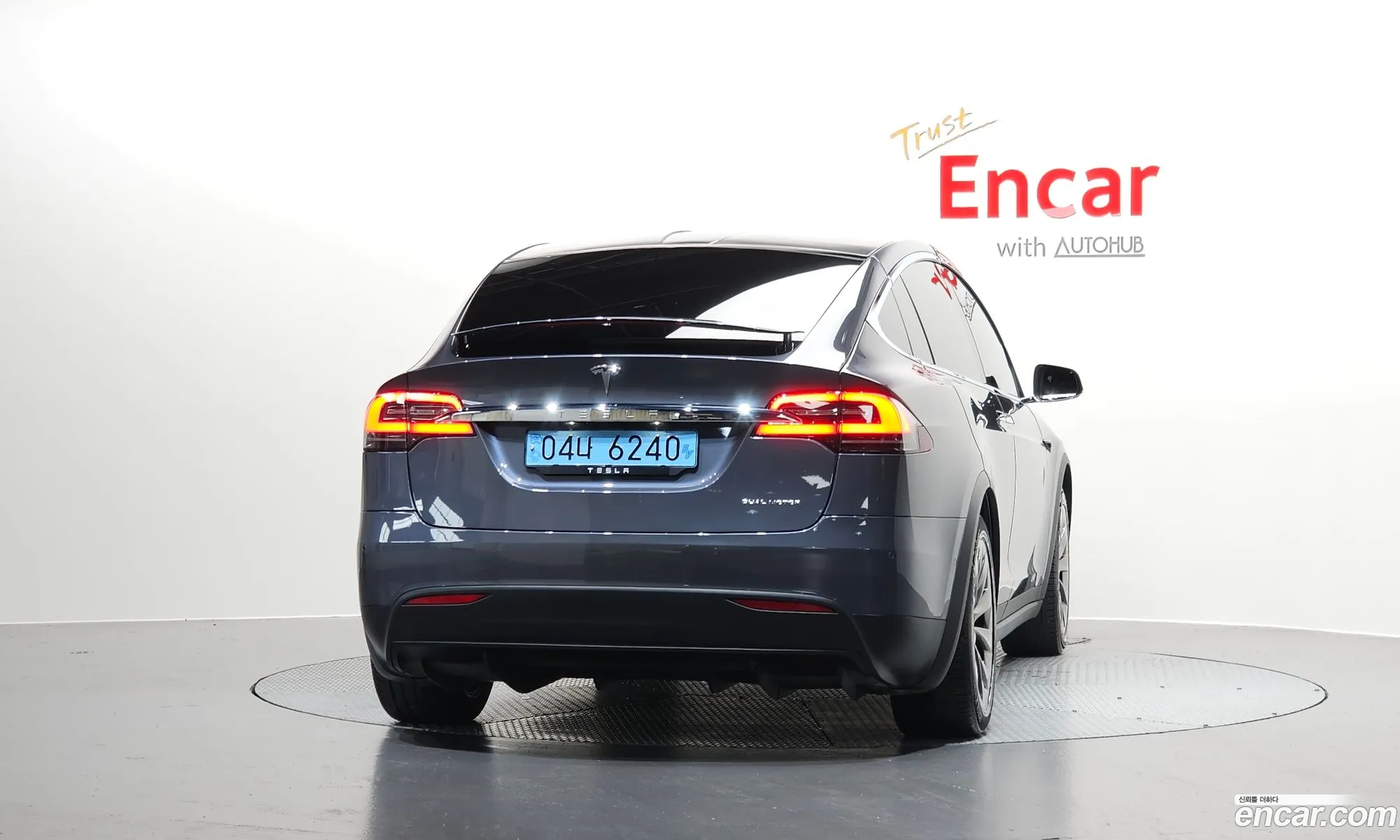Tesla Model X 2020 — 6