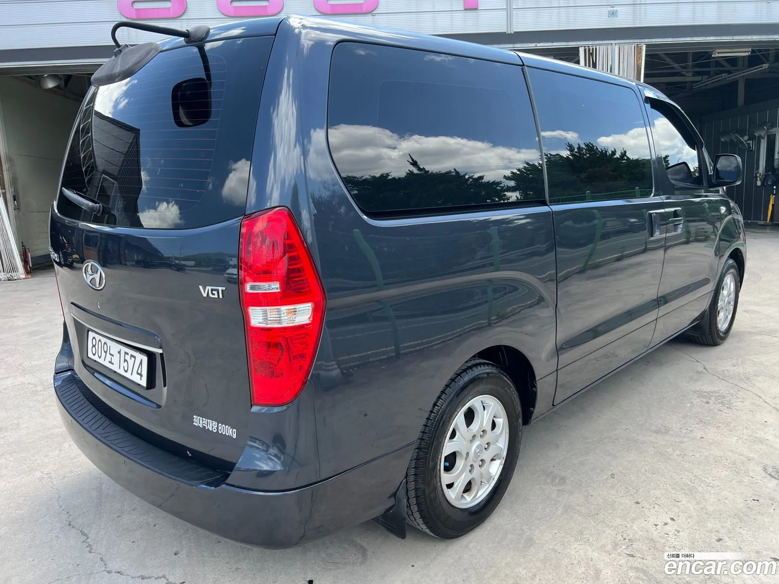 Hyundai Grand Starex 2014 — 2