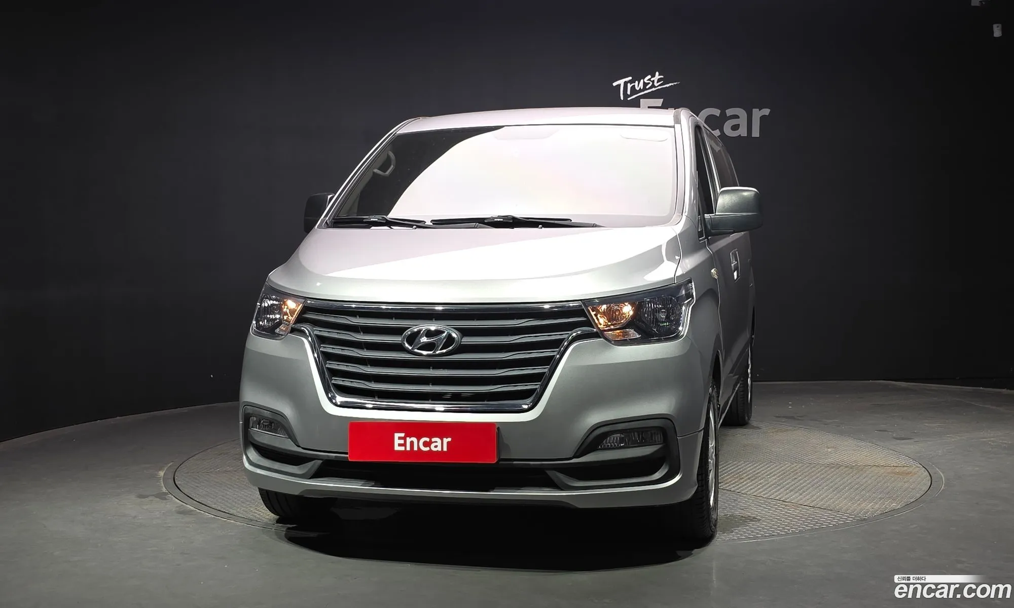 Hyundai Grand Starex 2021 — 2
