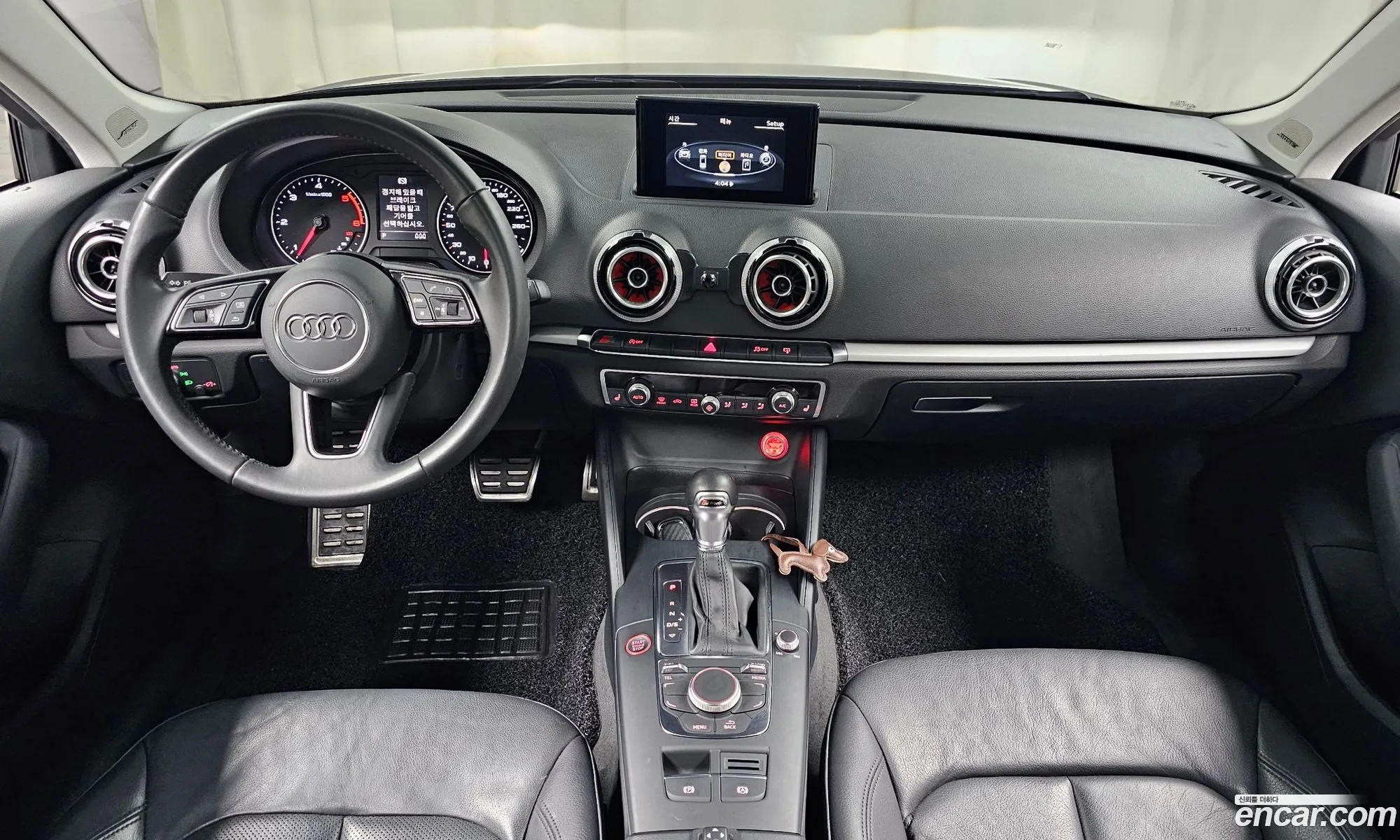 Audi A3 2015 WAUZZZ8V3FA156552 — 25