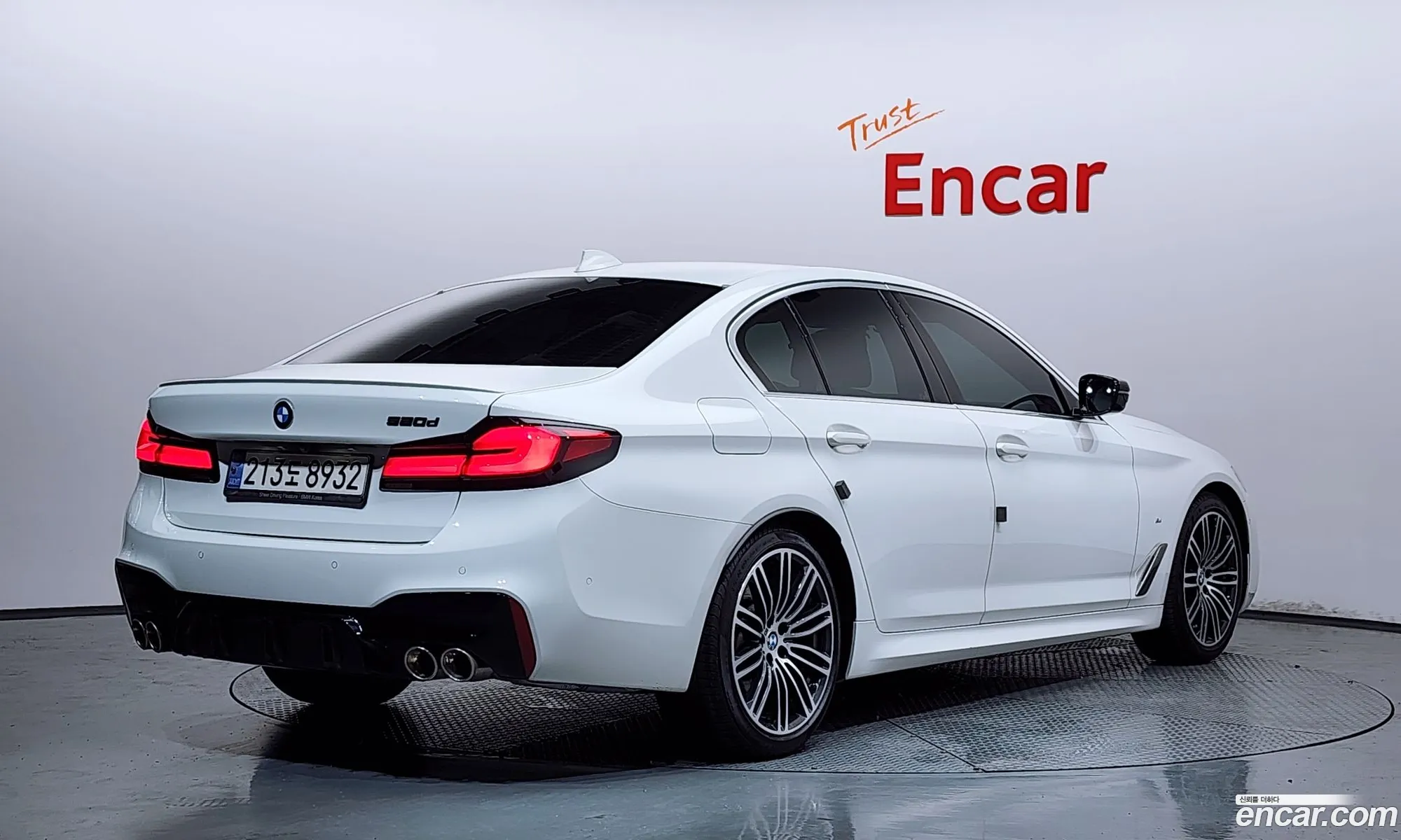 BMW 5 Series 2019 WBAJF310111111111 — 13