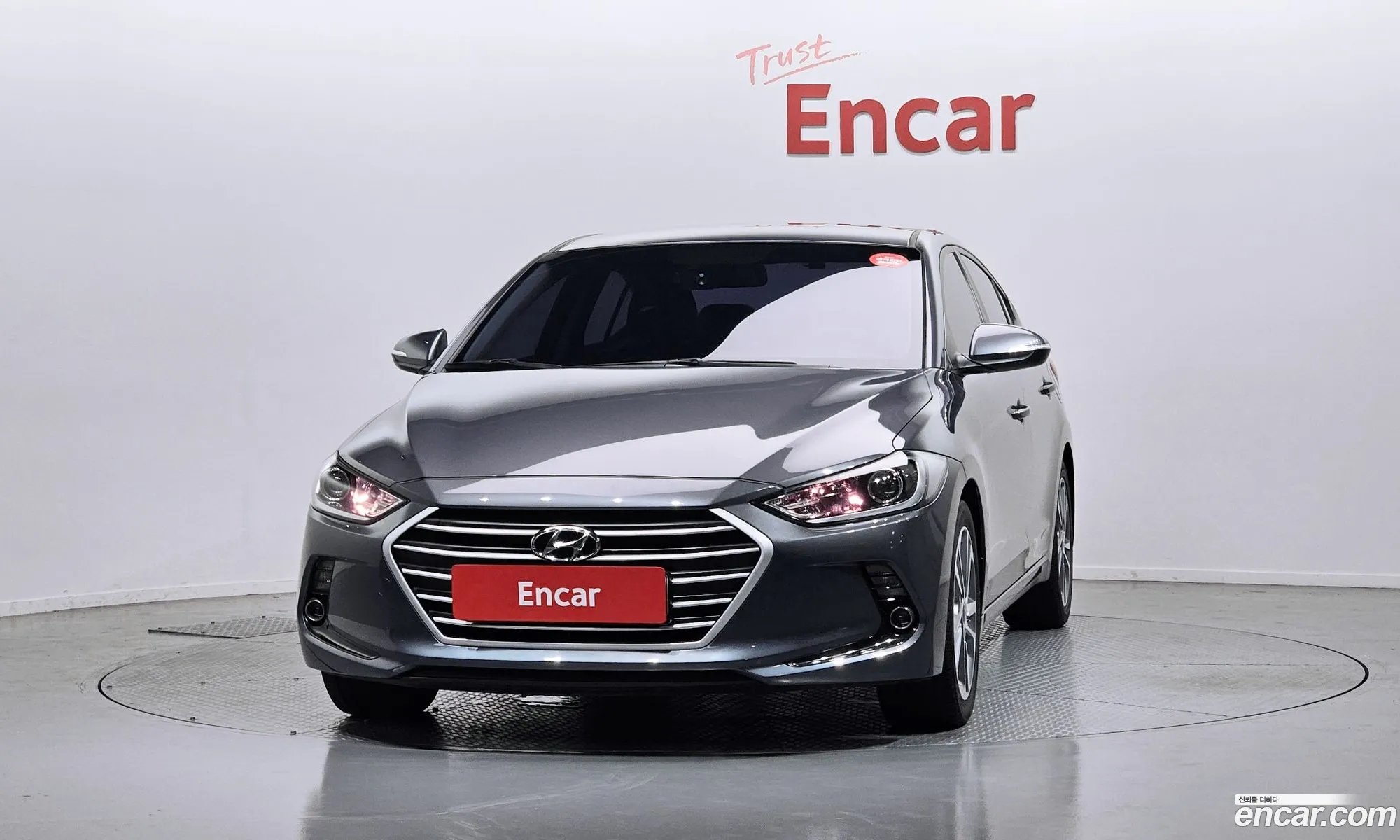 Hyundai Elantra AD 2017 — 4