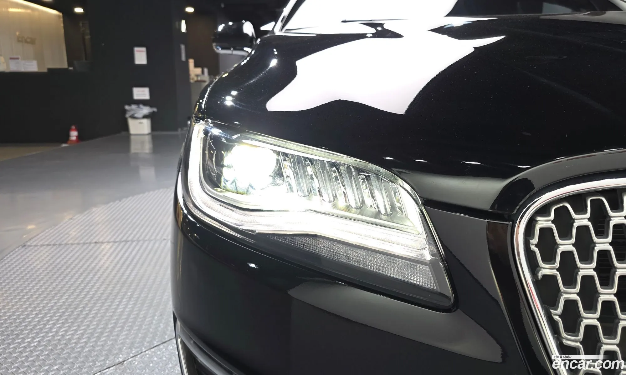 Lincoln MKZ 2020 3LN6L5KU1LR606700 — 5