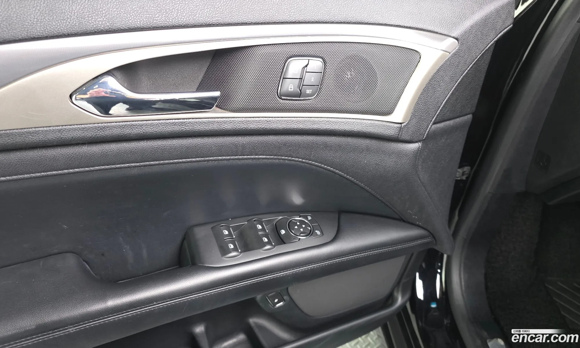 Lincoln MKZ 2020 3LN6L5KU1LR606700 — 4