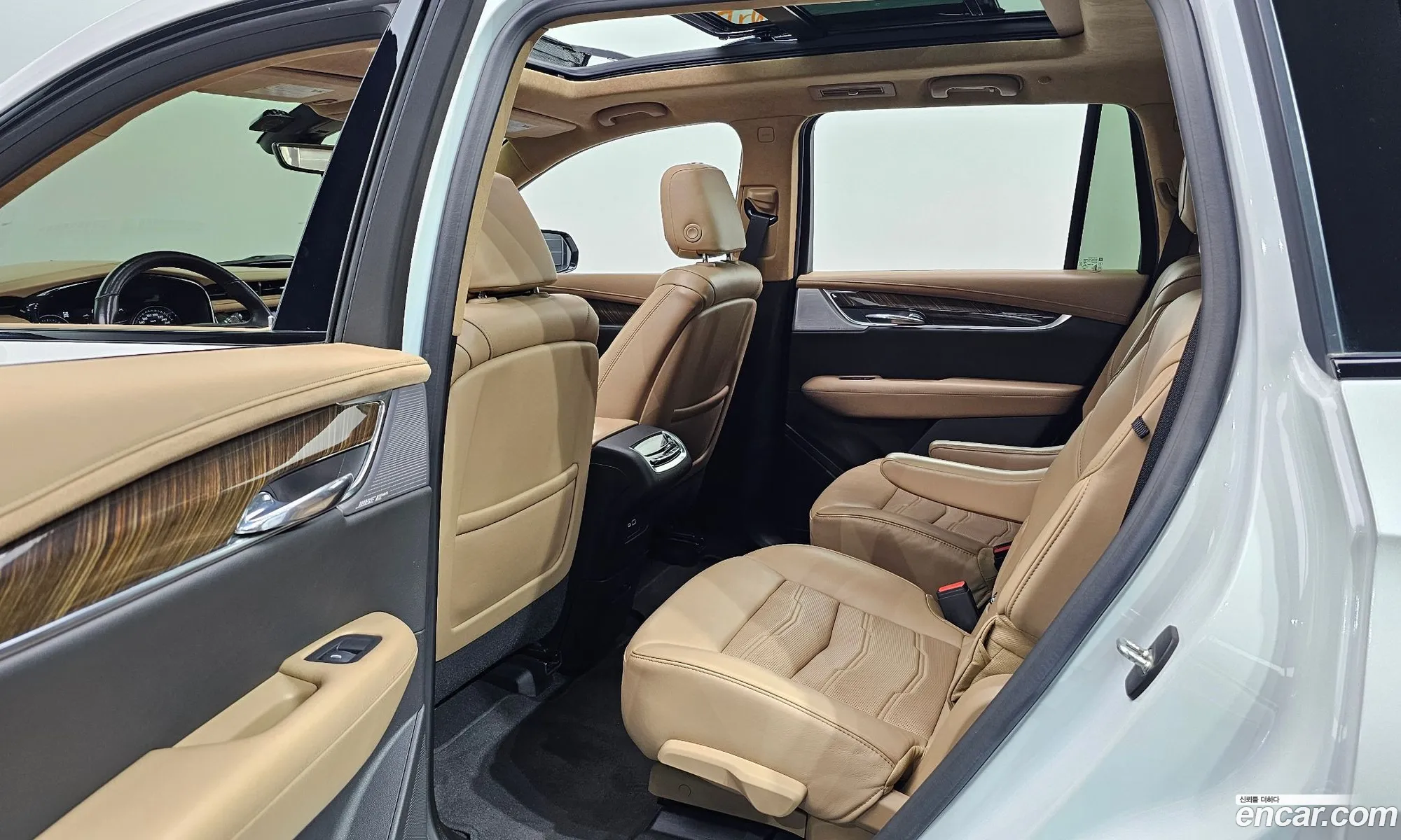 Cadillac XT6 2022 — 17