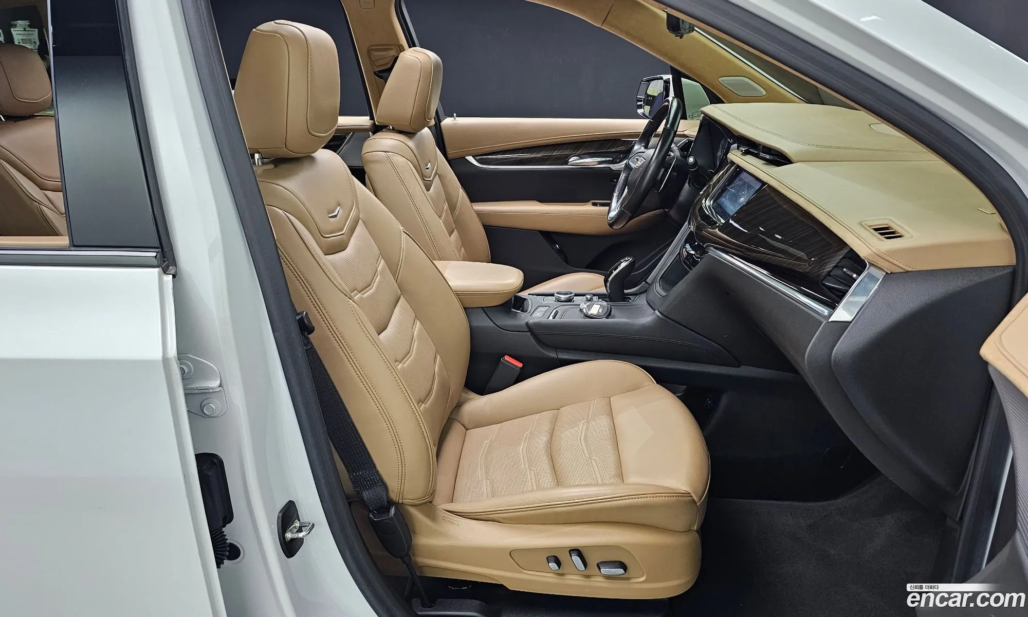 Cadillac XT6 2022 — 5