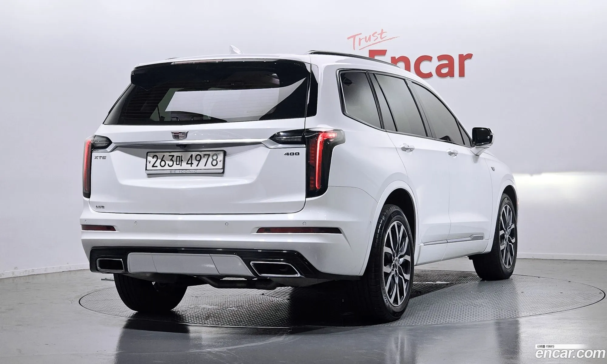 Cadillac XT6 2022 — 2
