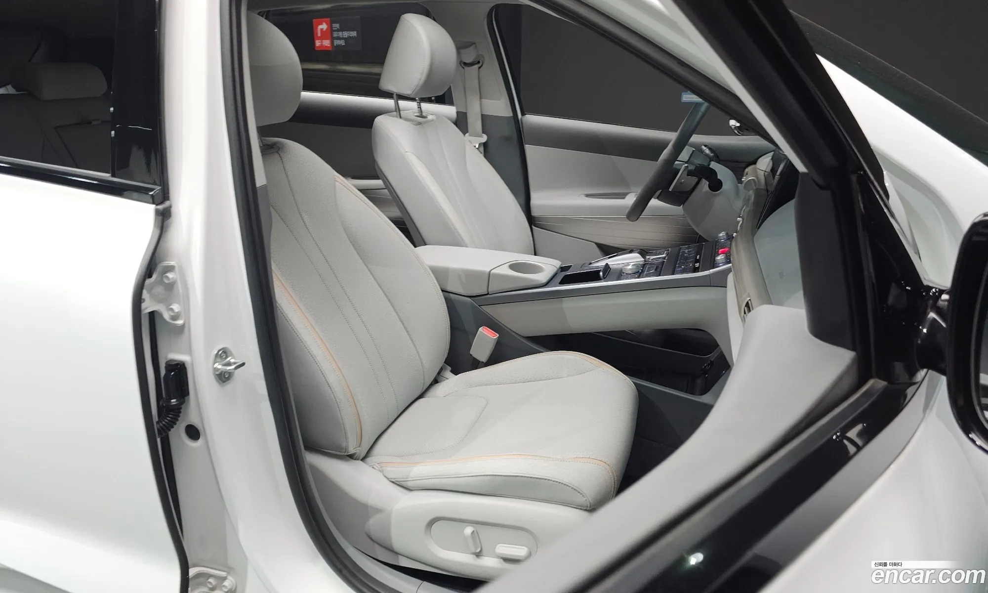 Hyundai Nexo 2024 — 10
