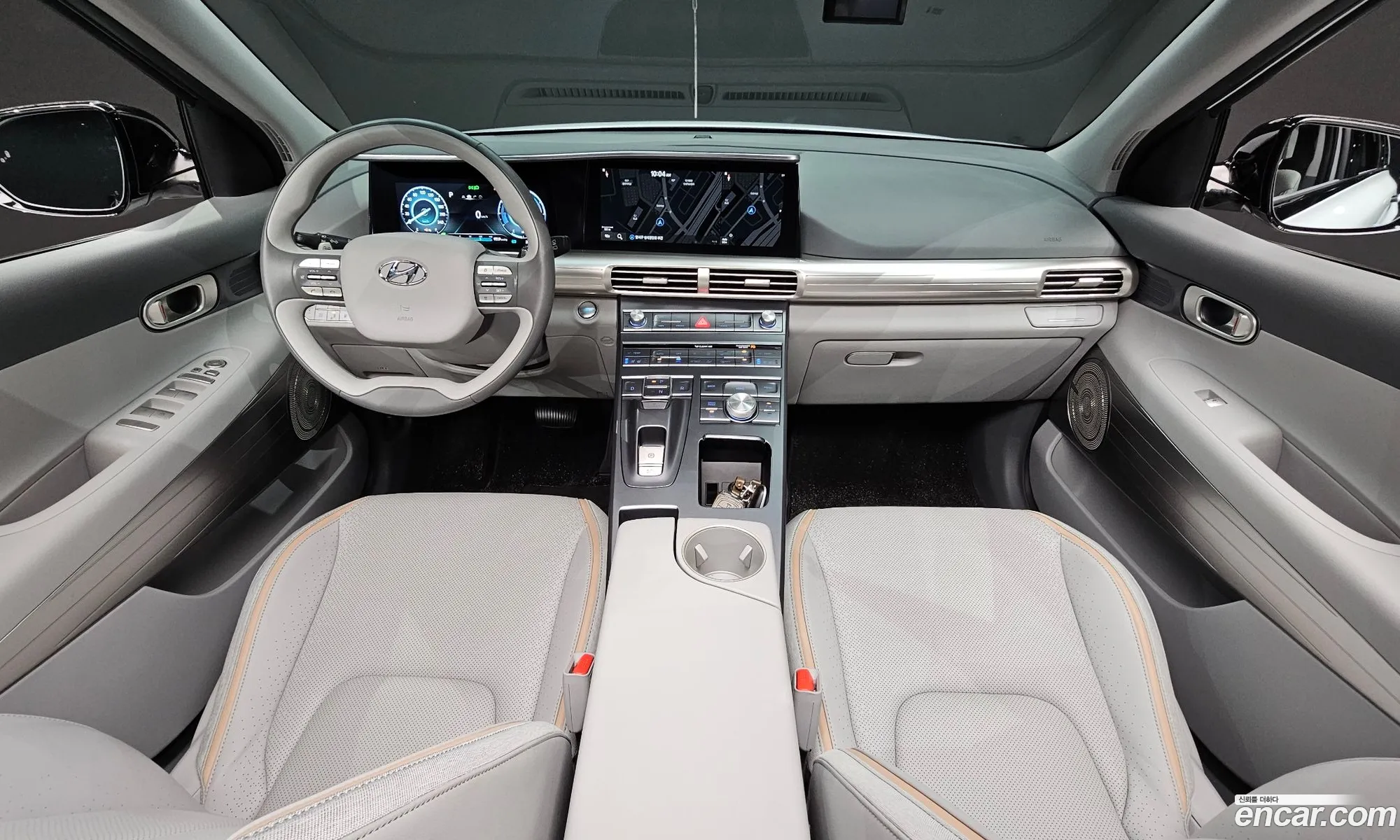 Hyundai Nexo 2024 — 18