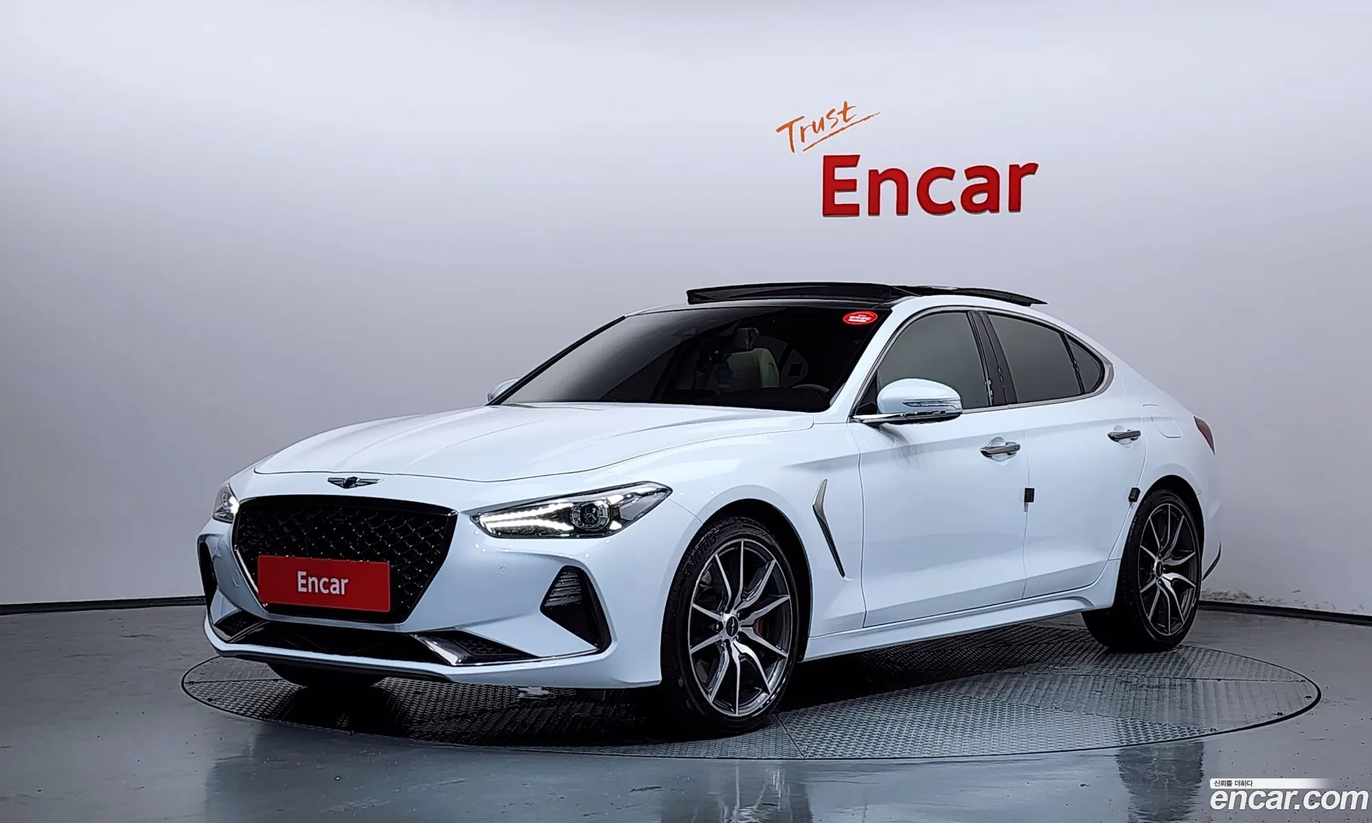 Genesis G70 2019 KMTG341ADKU046167 — 10