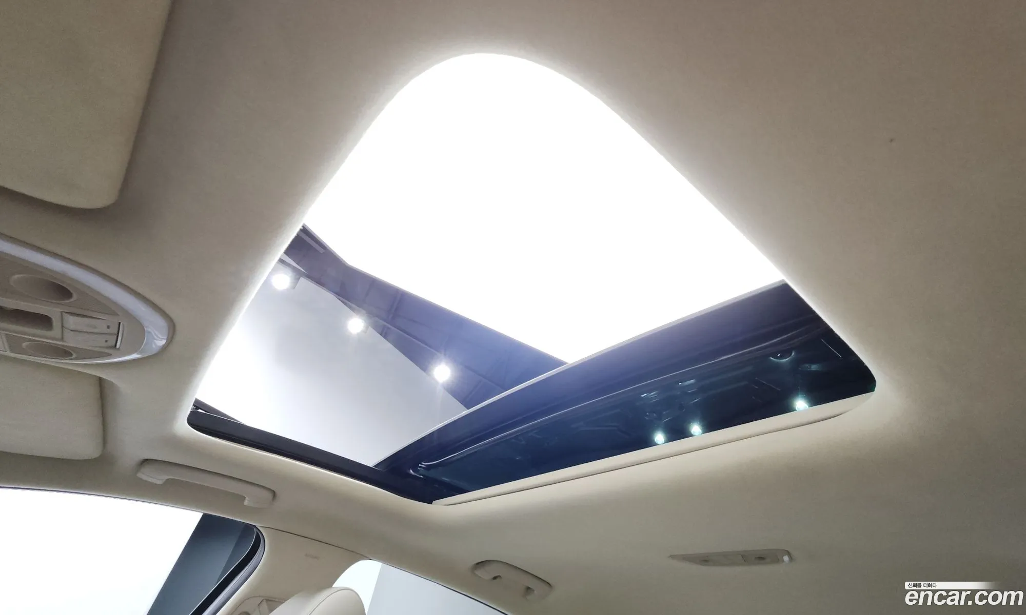 Genesis G70 2019 KMTG341ADKU046167 — 12