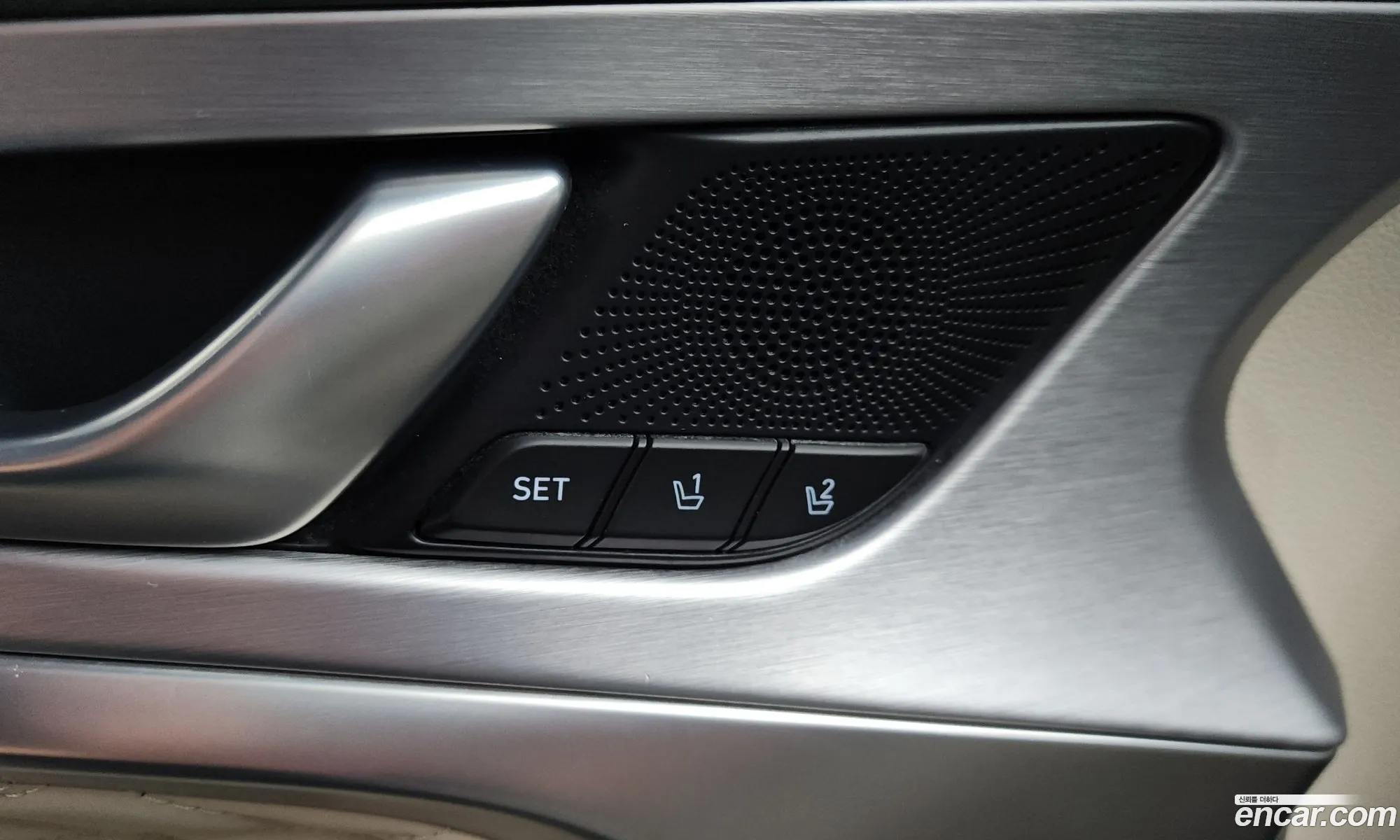 Genesis G70 2019 KMTG341ADKU046167 — 26