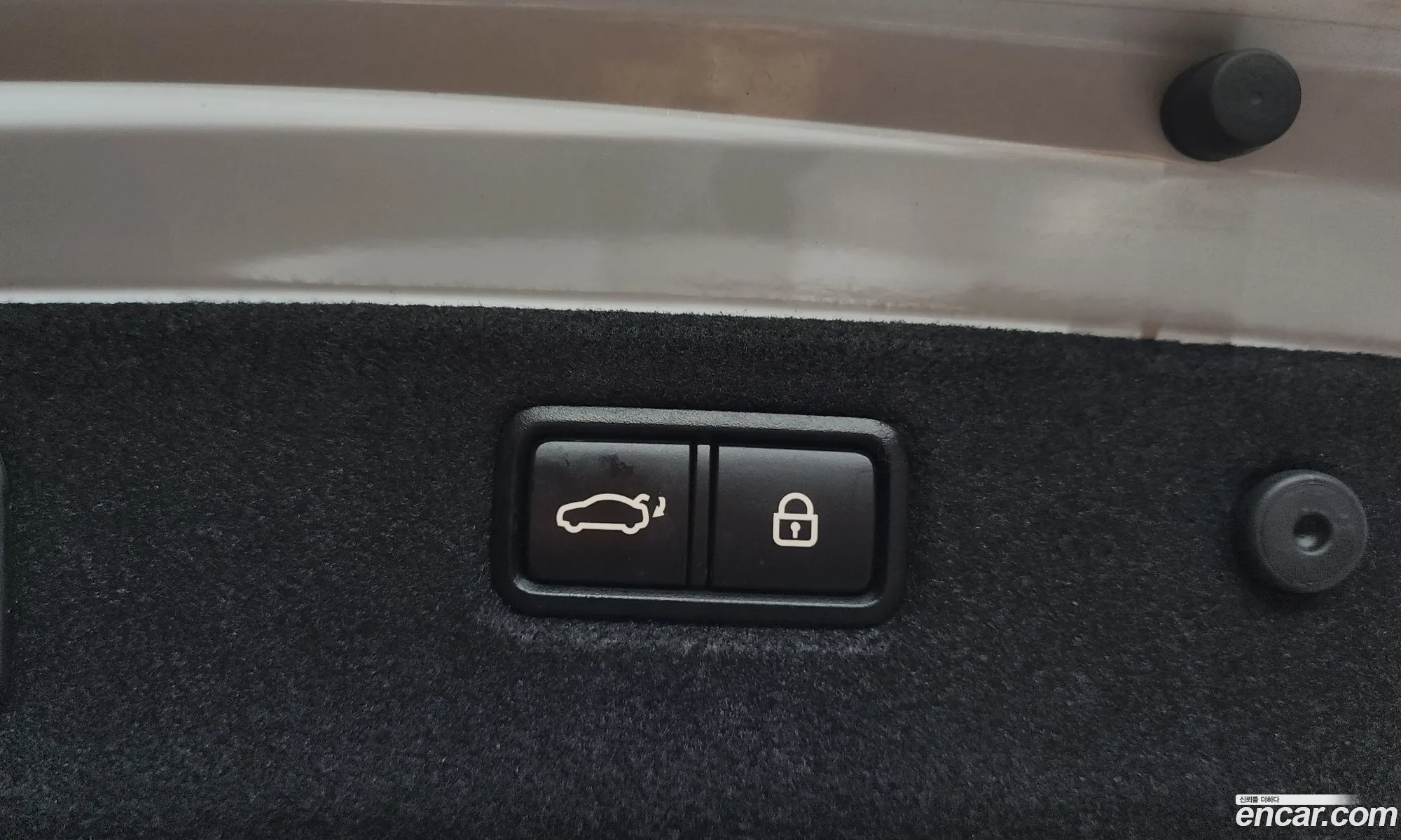 Genesis G70 2019 KMTG341ADKU046167 — 34